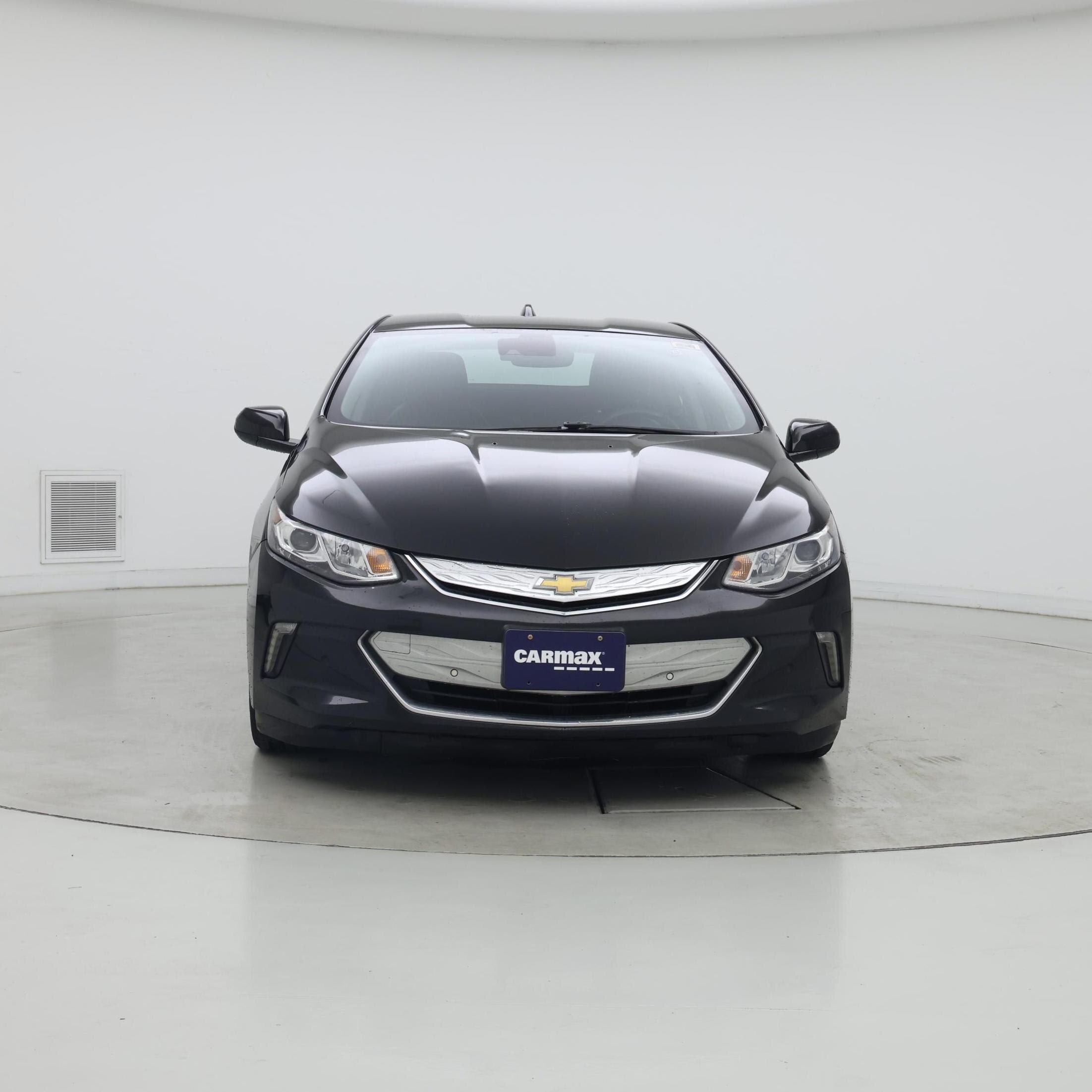 Thumbnail: 2017 Chevrolet Volt - 5