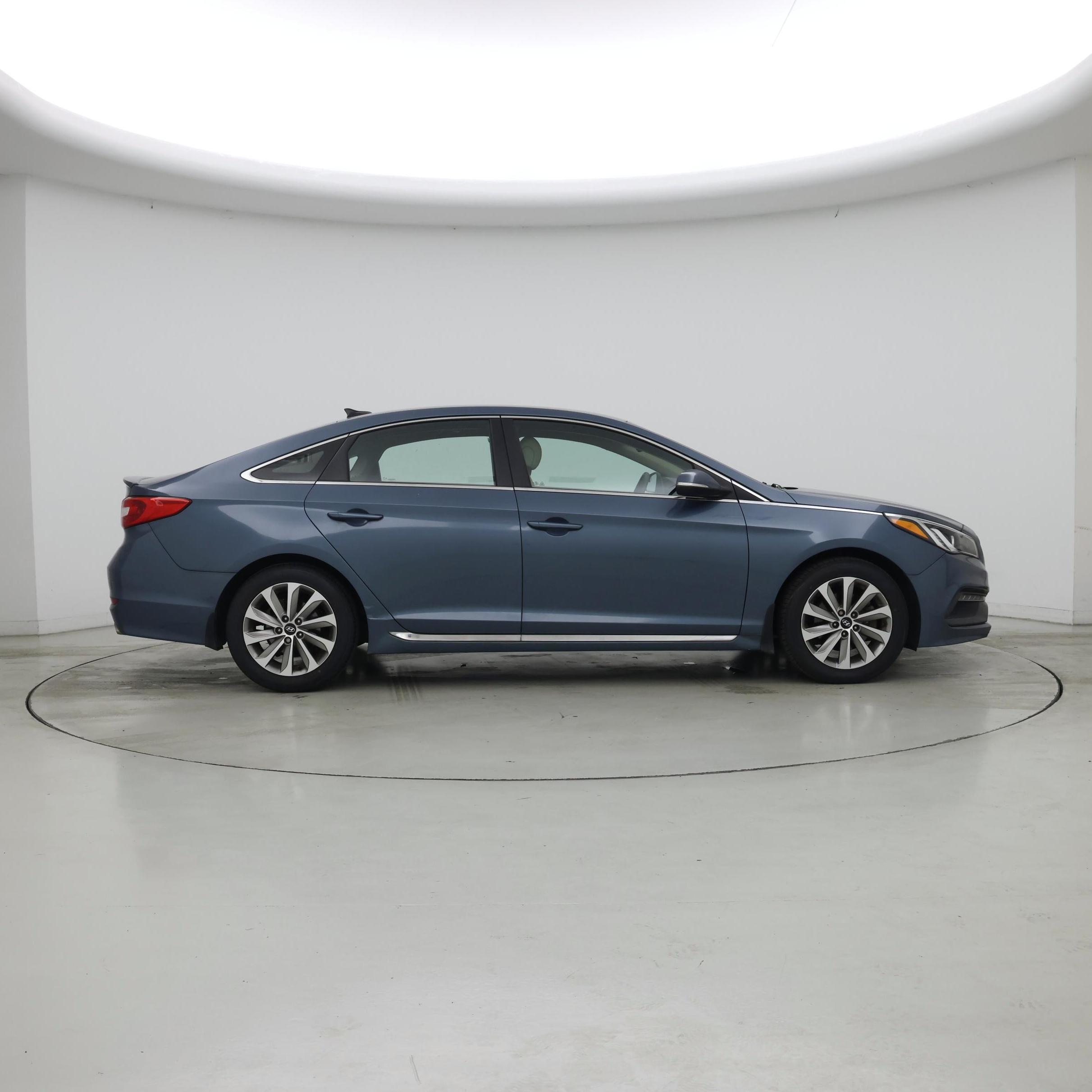 Thumbnail: 2017 Hyundai Sonata - 7