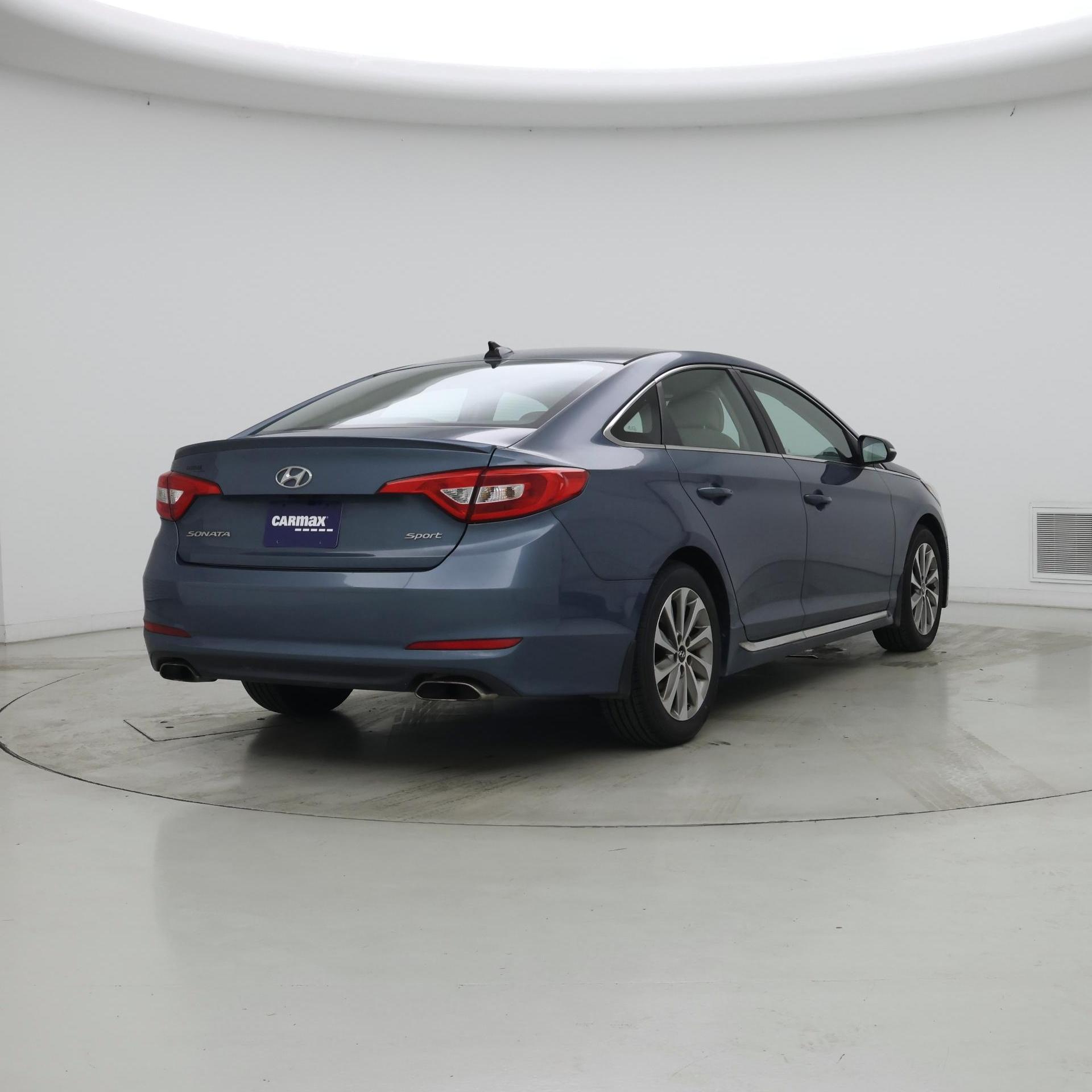 Thumbnail: 2017 Hyundai Sonata - 8