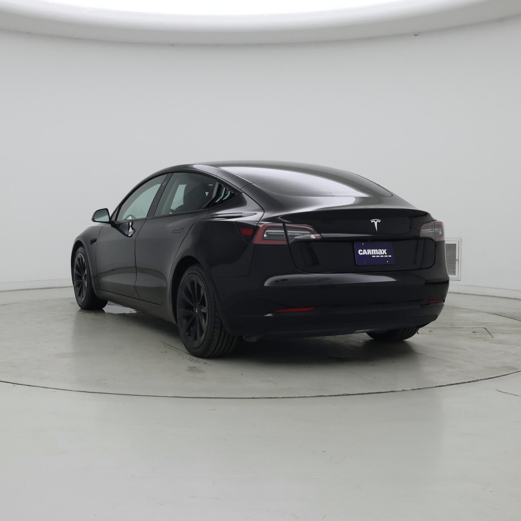 Thumbnail: 2023 Tesla Model 3 - 2