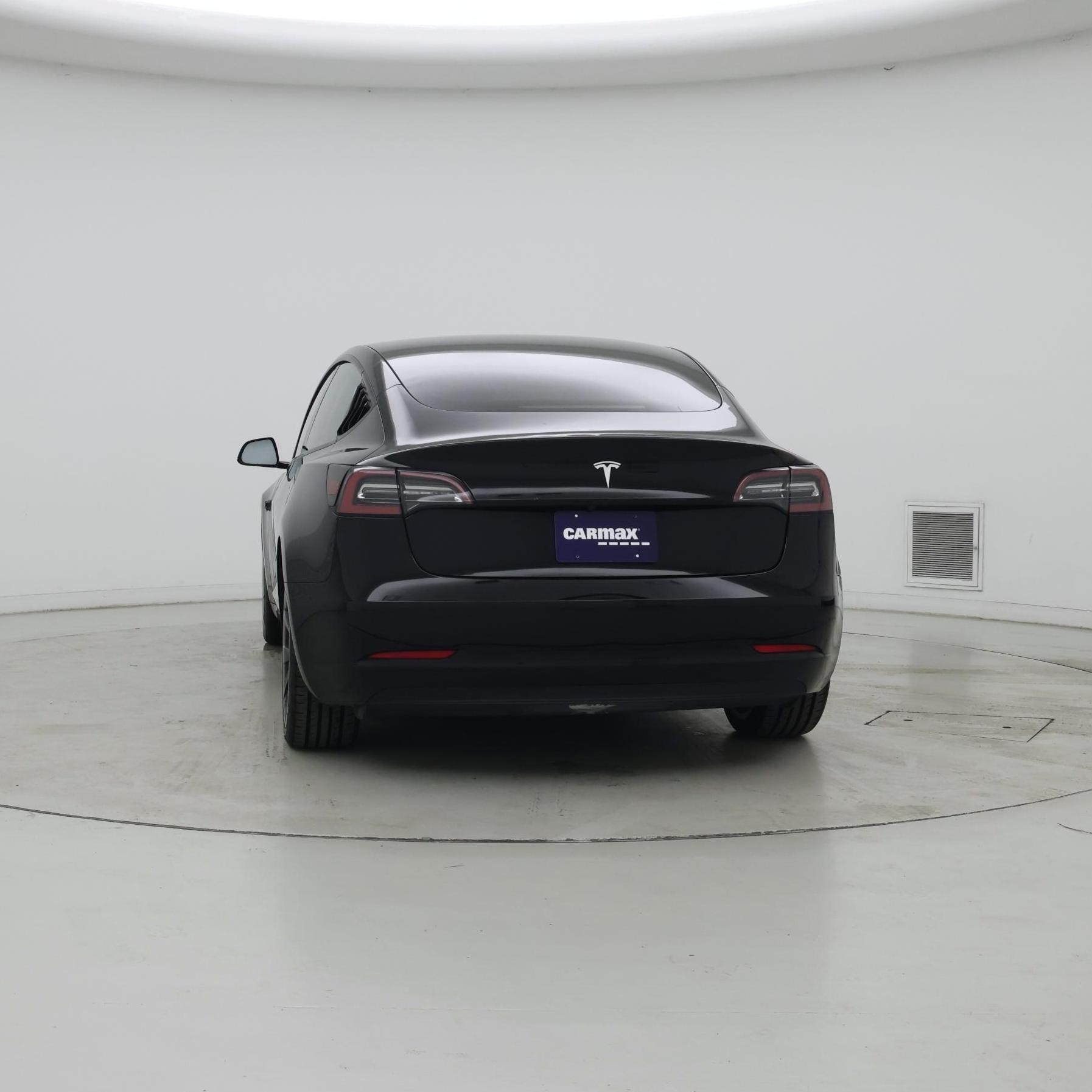 Thumbnail: 2023 Tesla Model 3 - 6