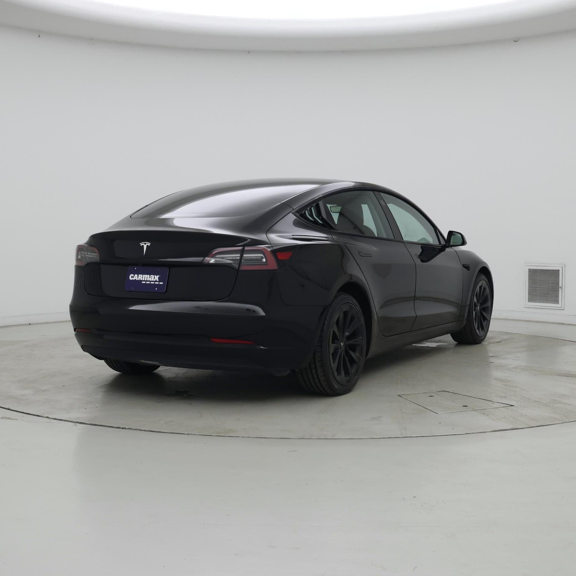 Thumbnail: 2023 Tesla Model 3 - 8