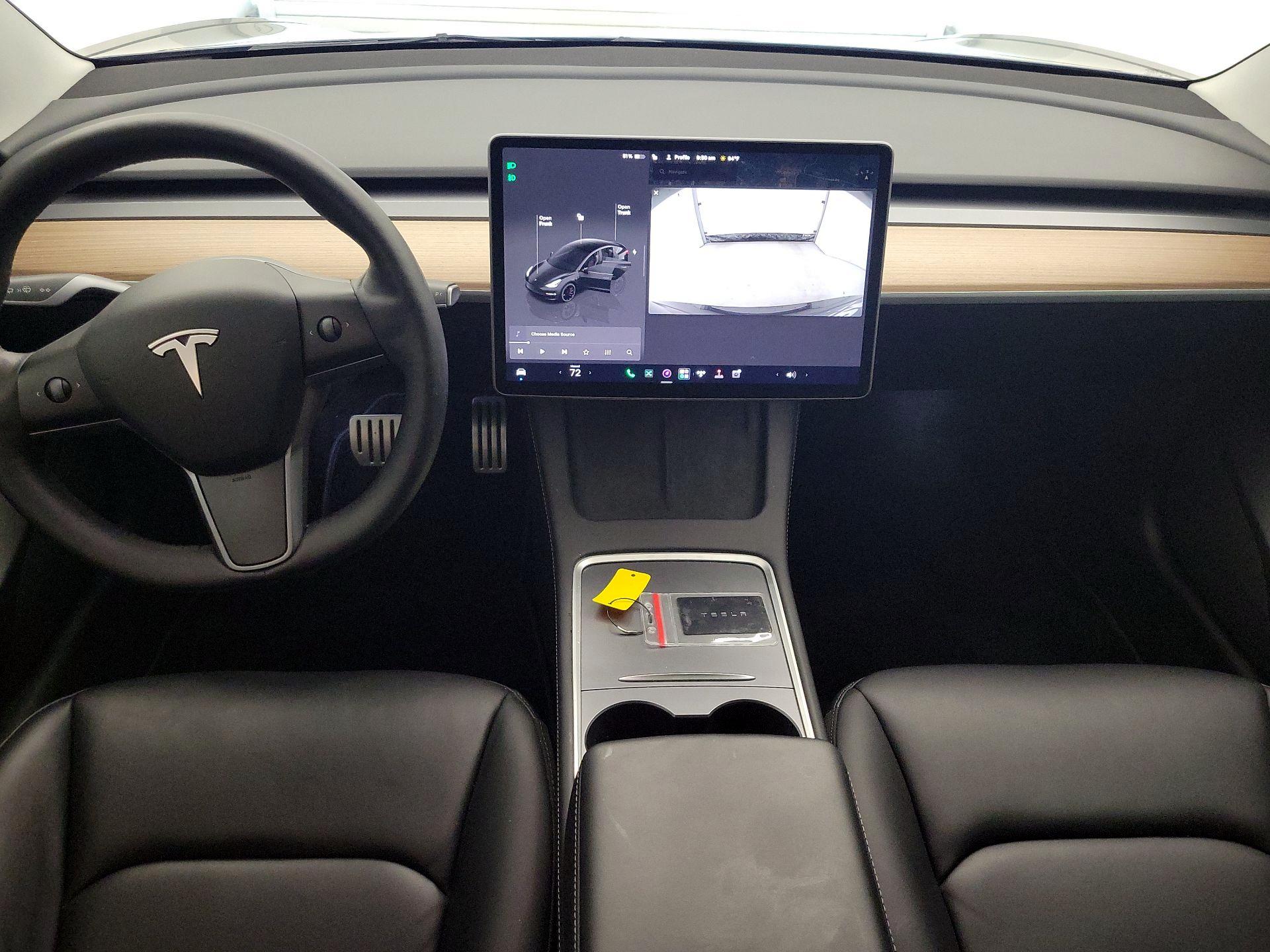 Thumbnail: 2023 Tesla Model 3 - 9
