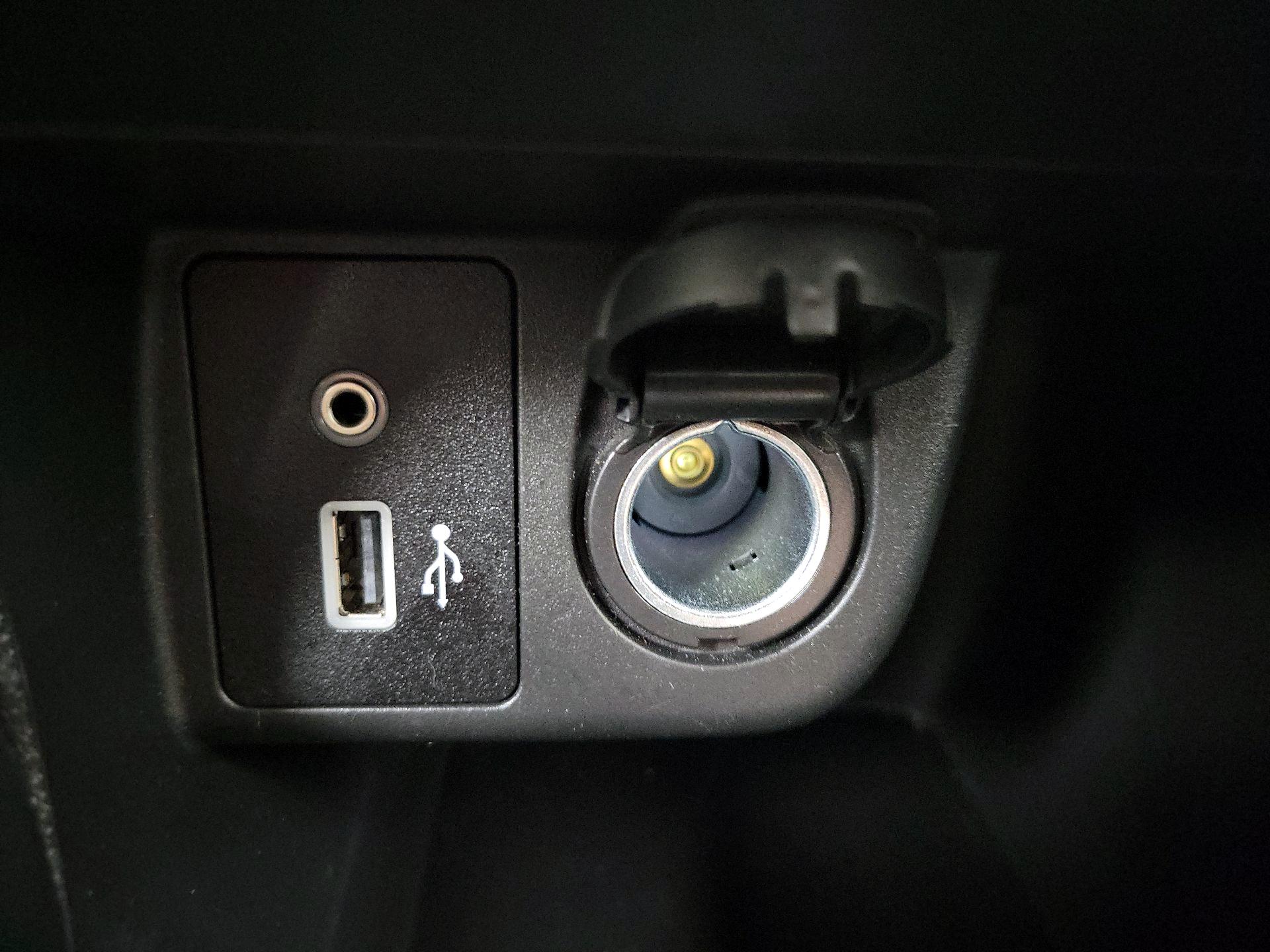 Thumbnail: 2021 Nissan Versa - 18