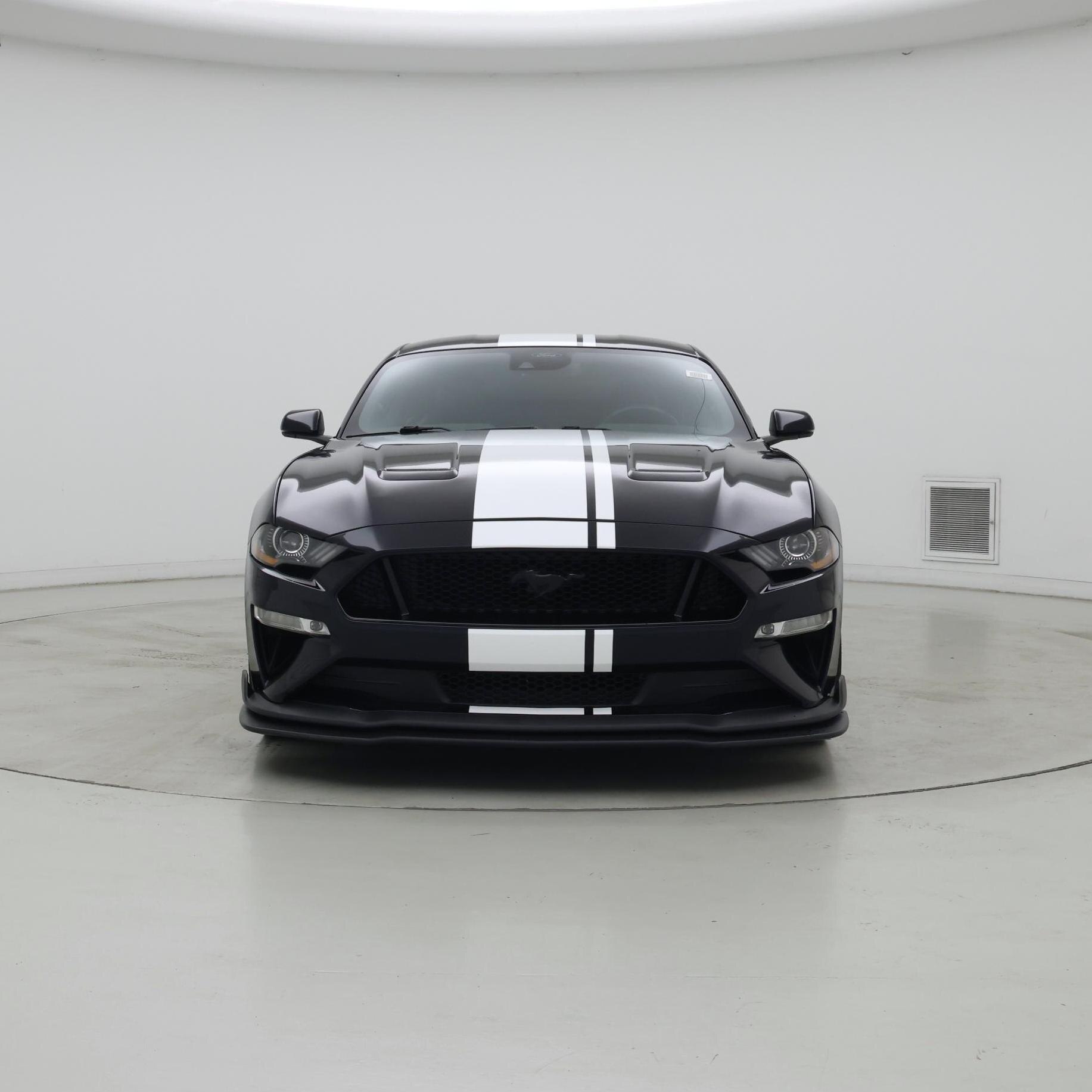 Thumbnail: 2021 Ford Mustang - 5
