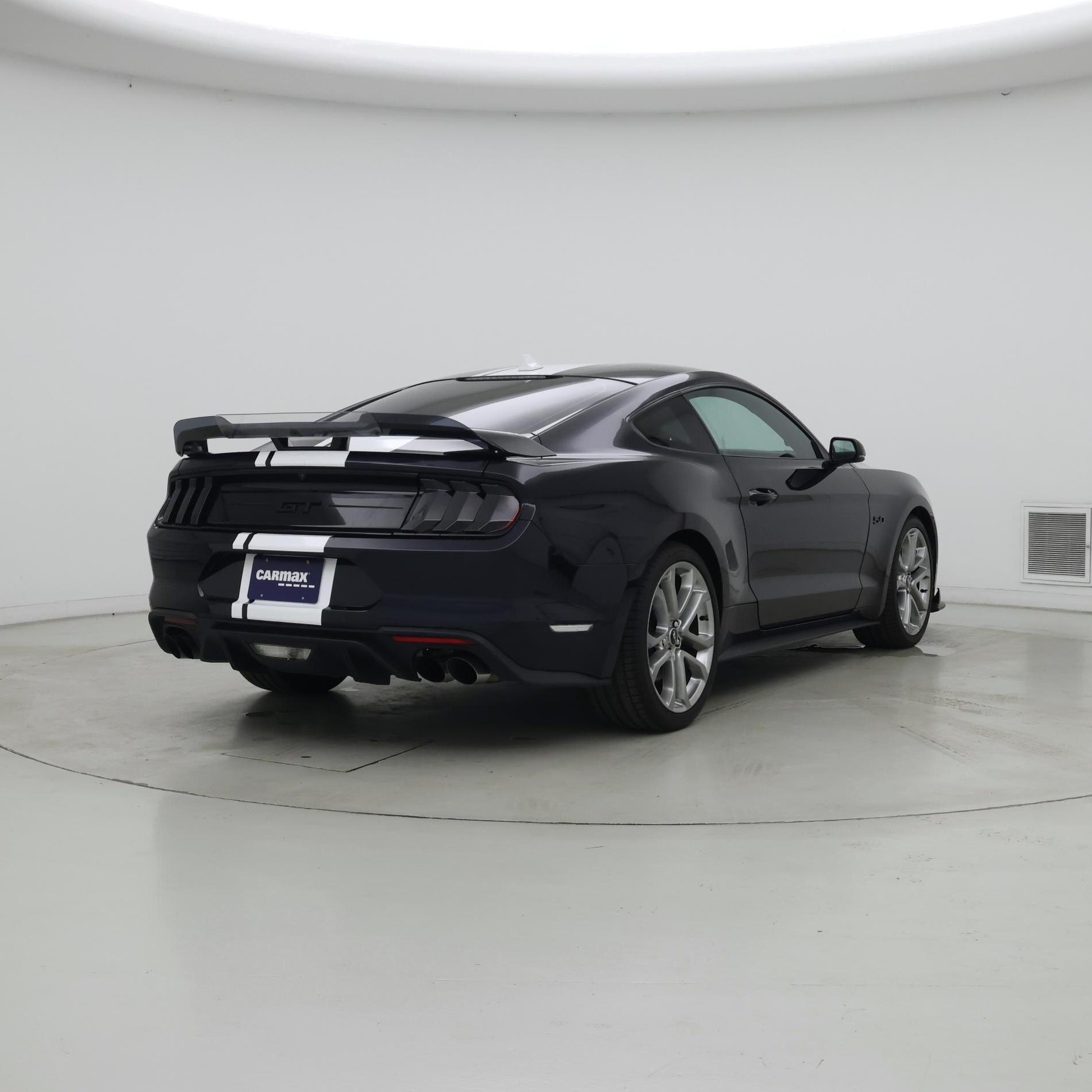 Thumbnail: 2021 Ford Mustang - 8
