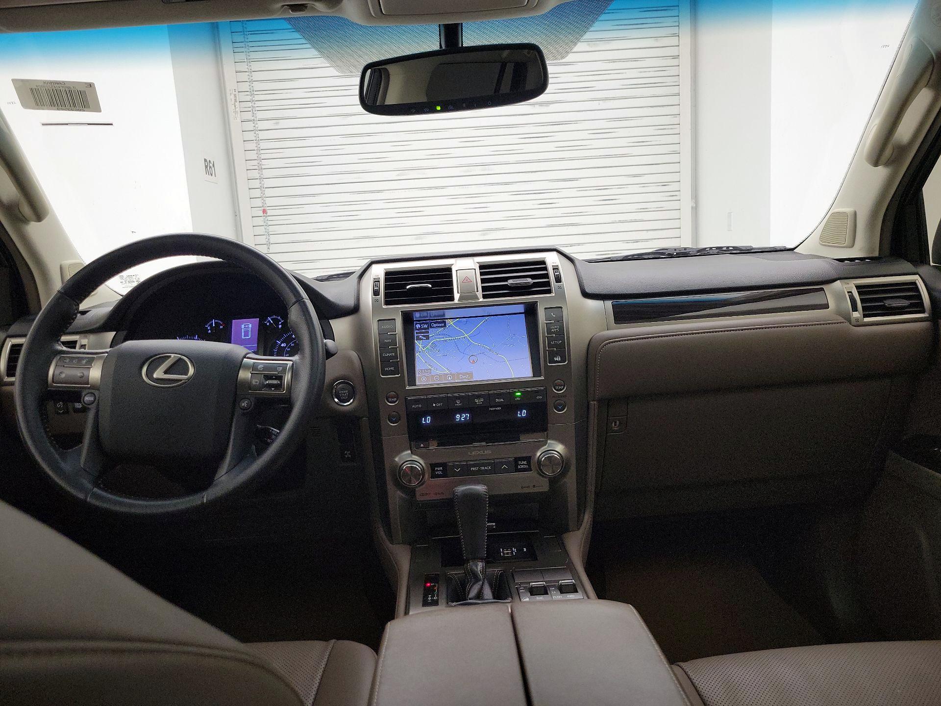 Thumbnail: 2019 Lexus GX - 9