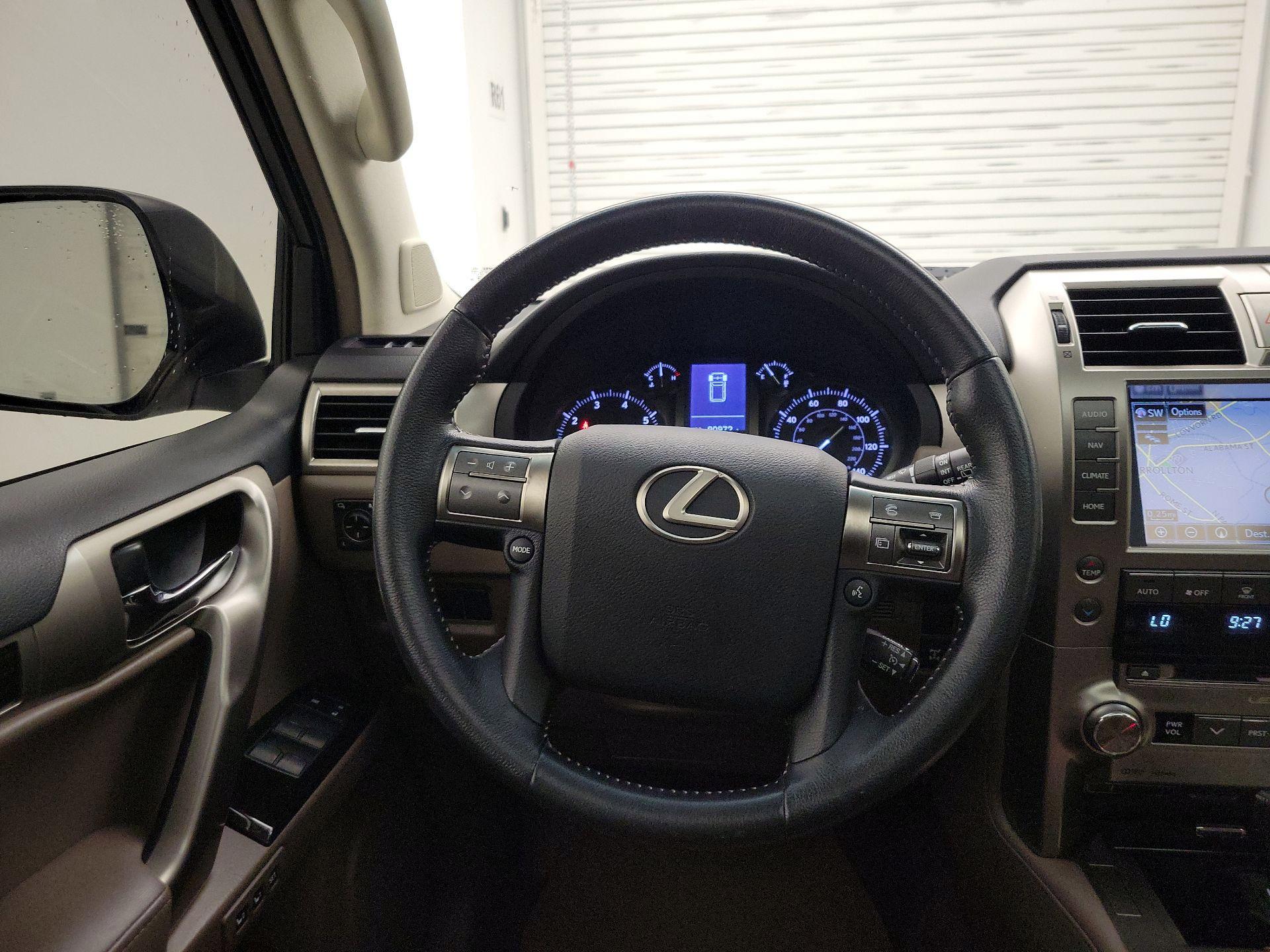 Thumbnail: 2019 Lexus GX - 10