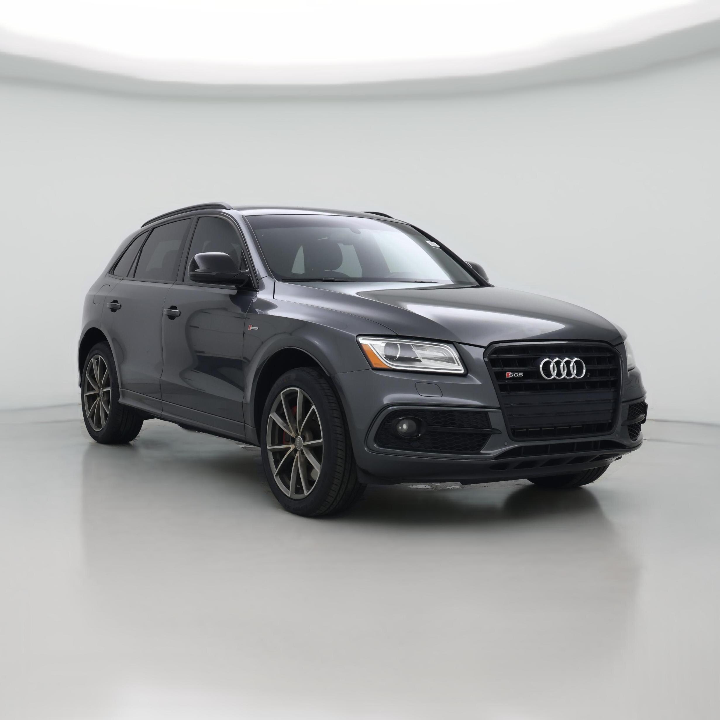 Thumbnail: 2017 Audi SQ5 - 1