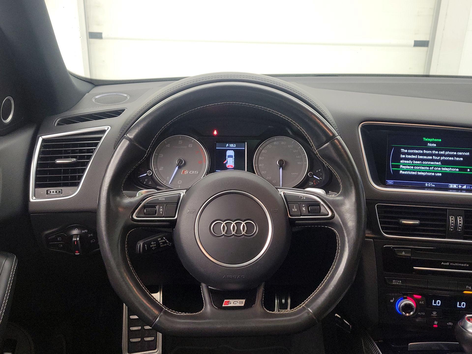 Thumbnail: 2017 Audi SQ5 - 10
