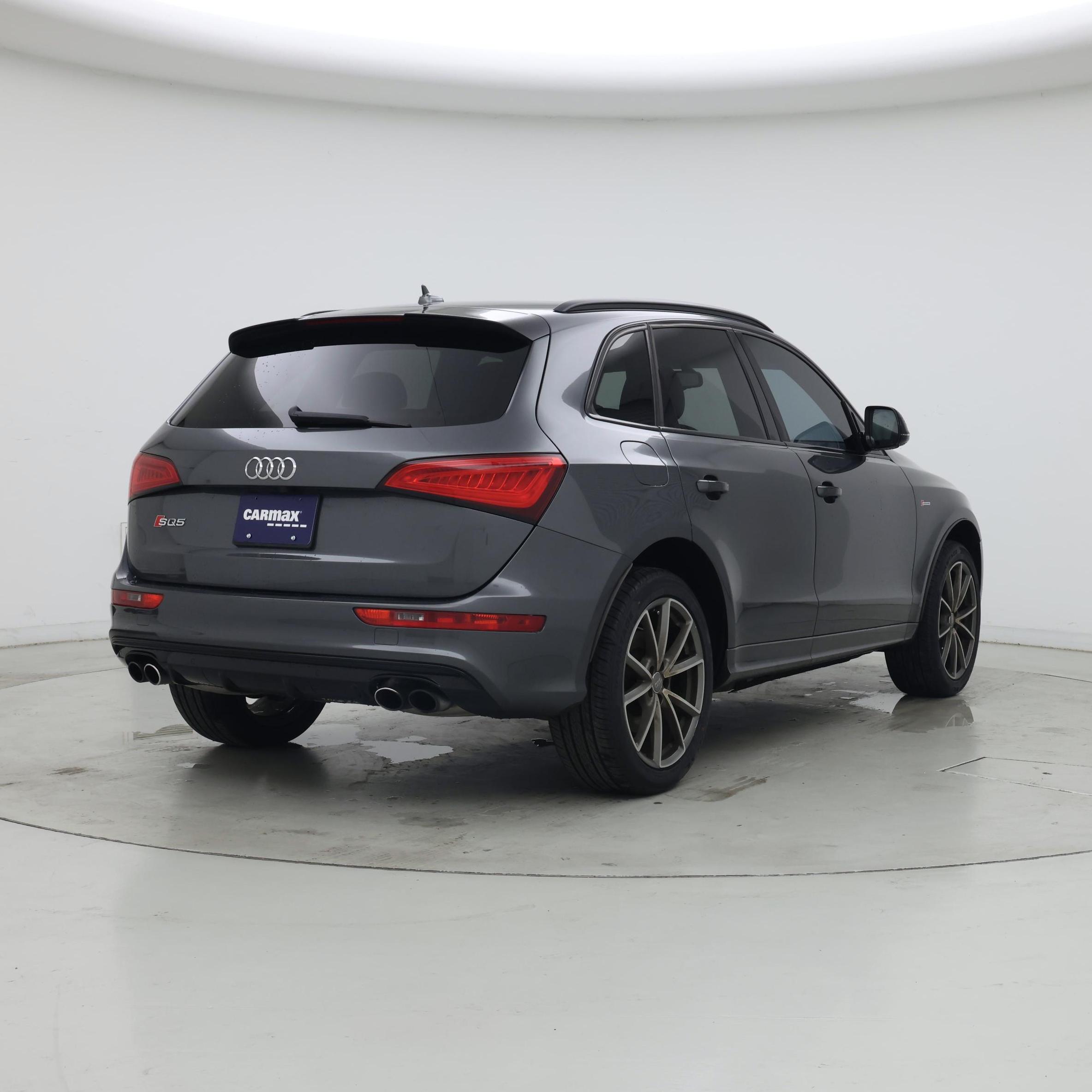 Thumbnail: 2017 Audi SQ5 - 8