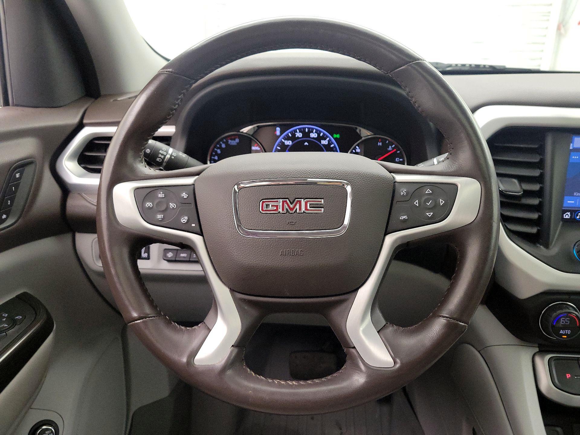 Thumbnail: 2022 GMC Acadia - 10