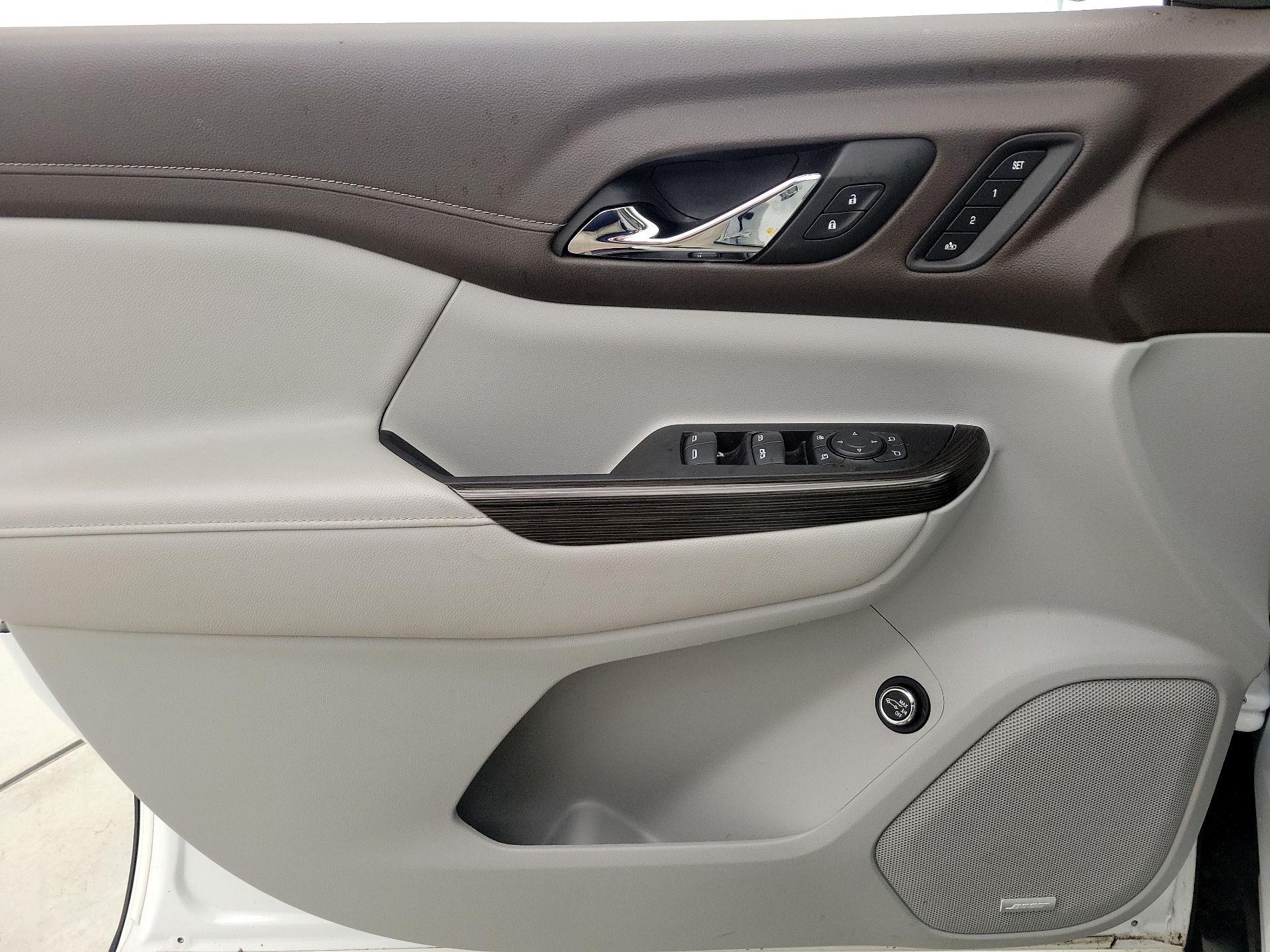 Thumbnail: 2022 GMC Acadia - 12