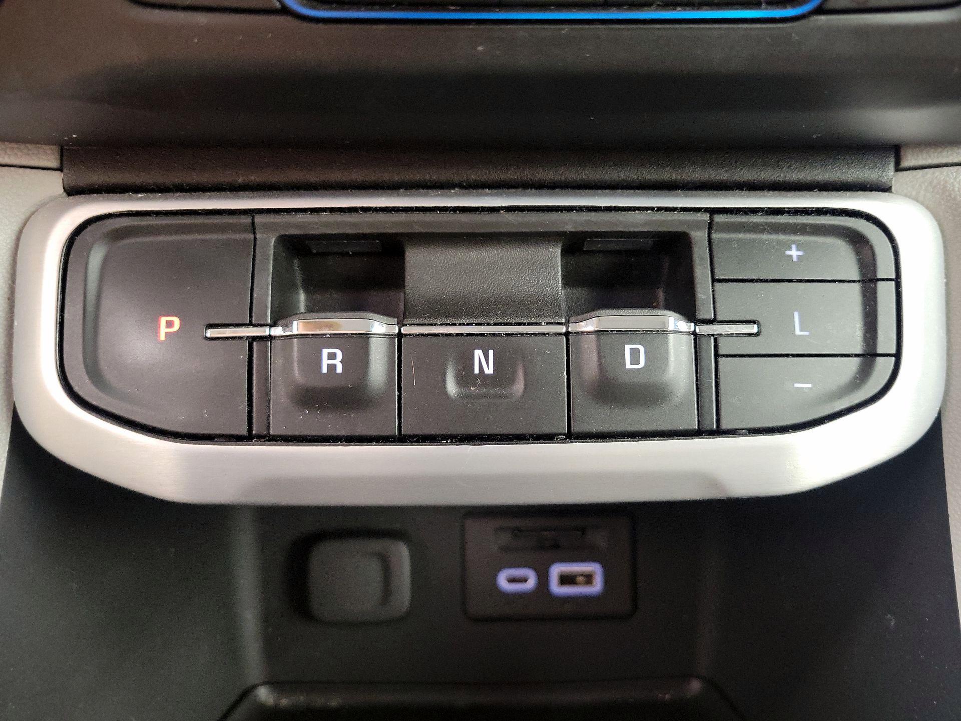 Thumbnail: 2022 GMC Acadia - 18