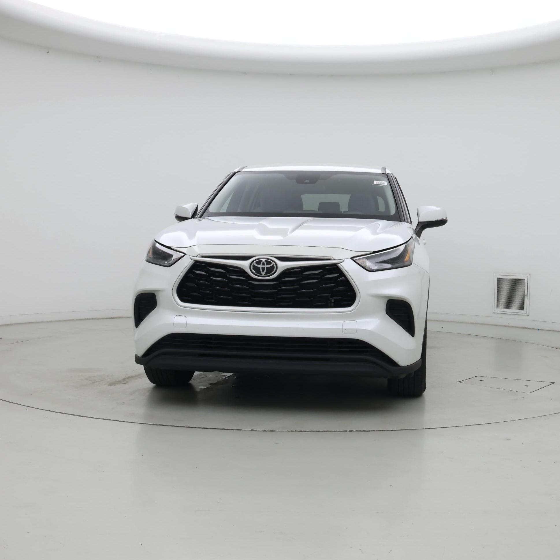 Thumbnail: 2022 Toyota Highlander - 5