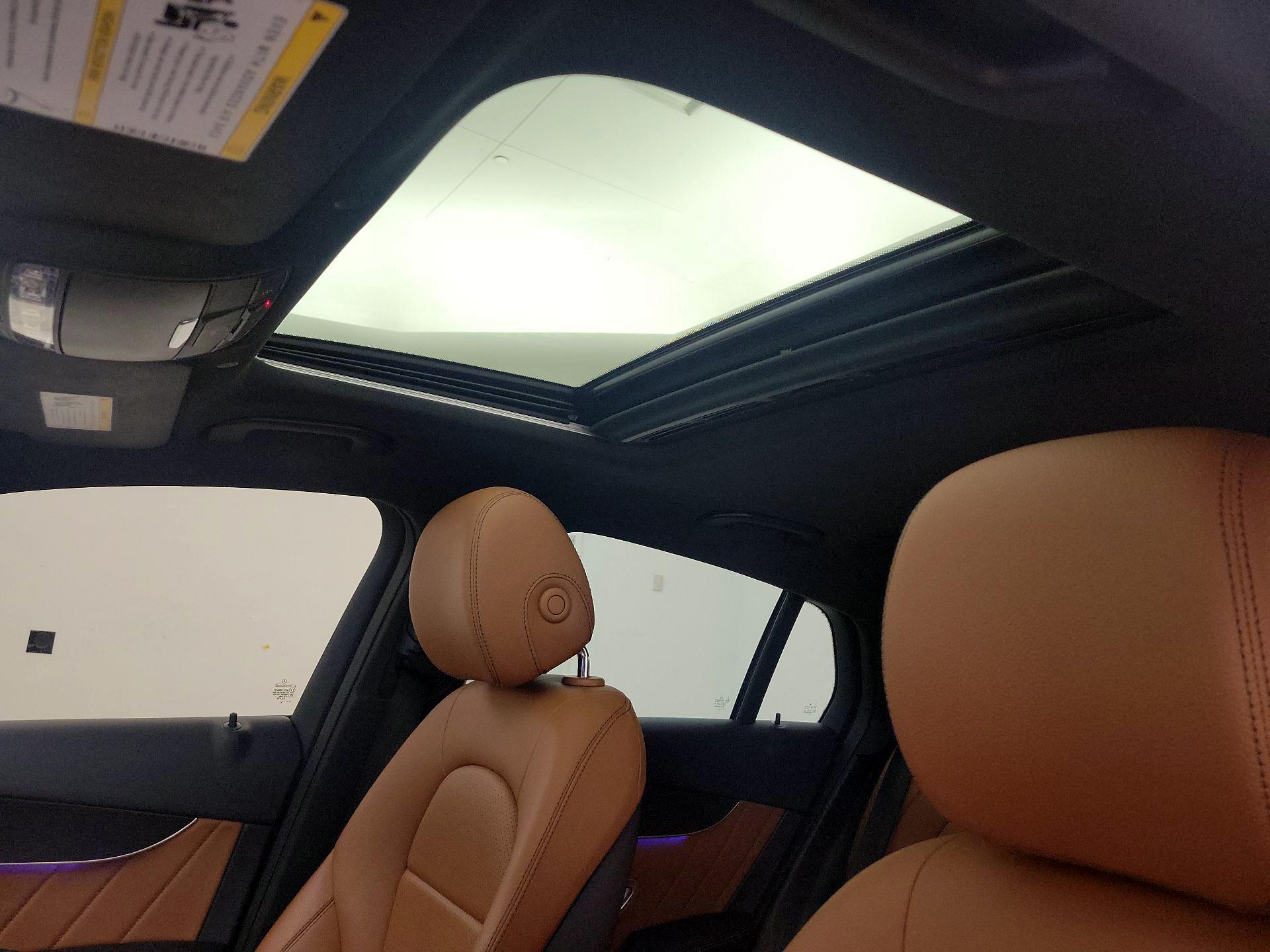 Thumbnail: 2021 Mercedes-Benz GLC - 20