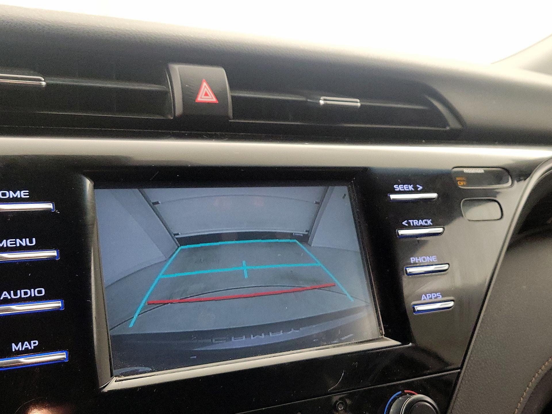 Thumbnail: 2019 Toyota Camry - 14