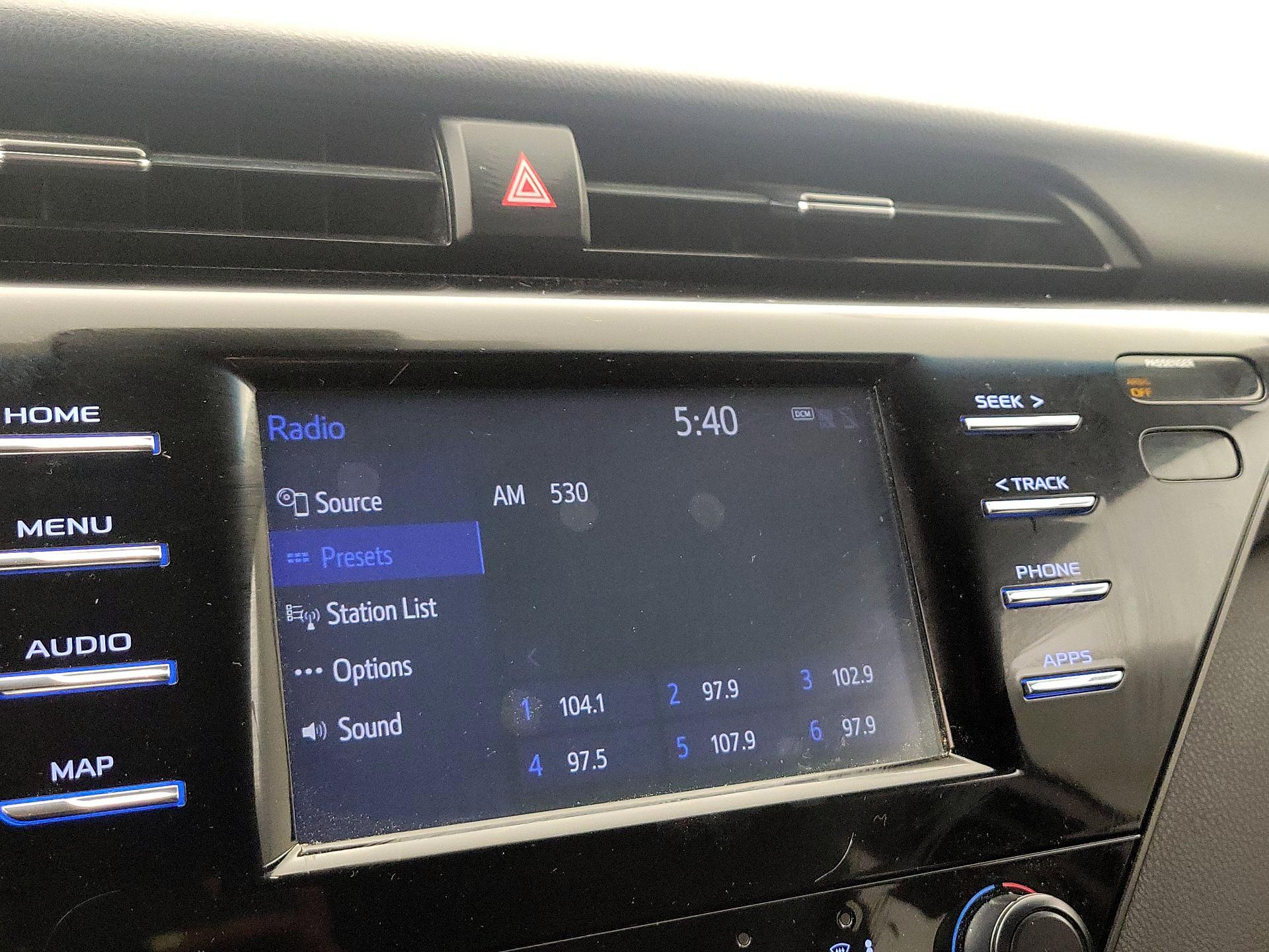 Thumbnail: 2019 Toyota Camry - 15