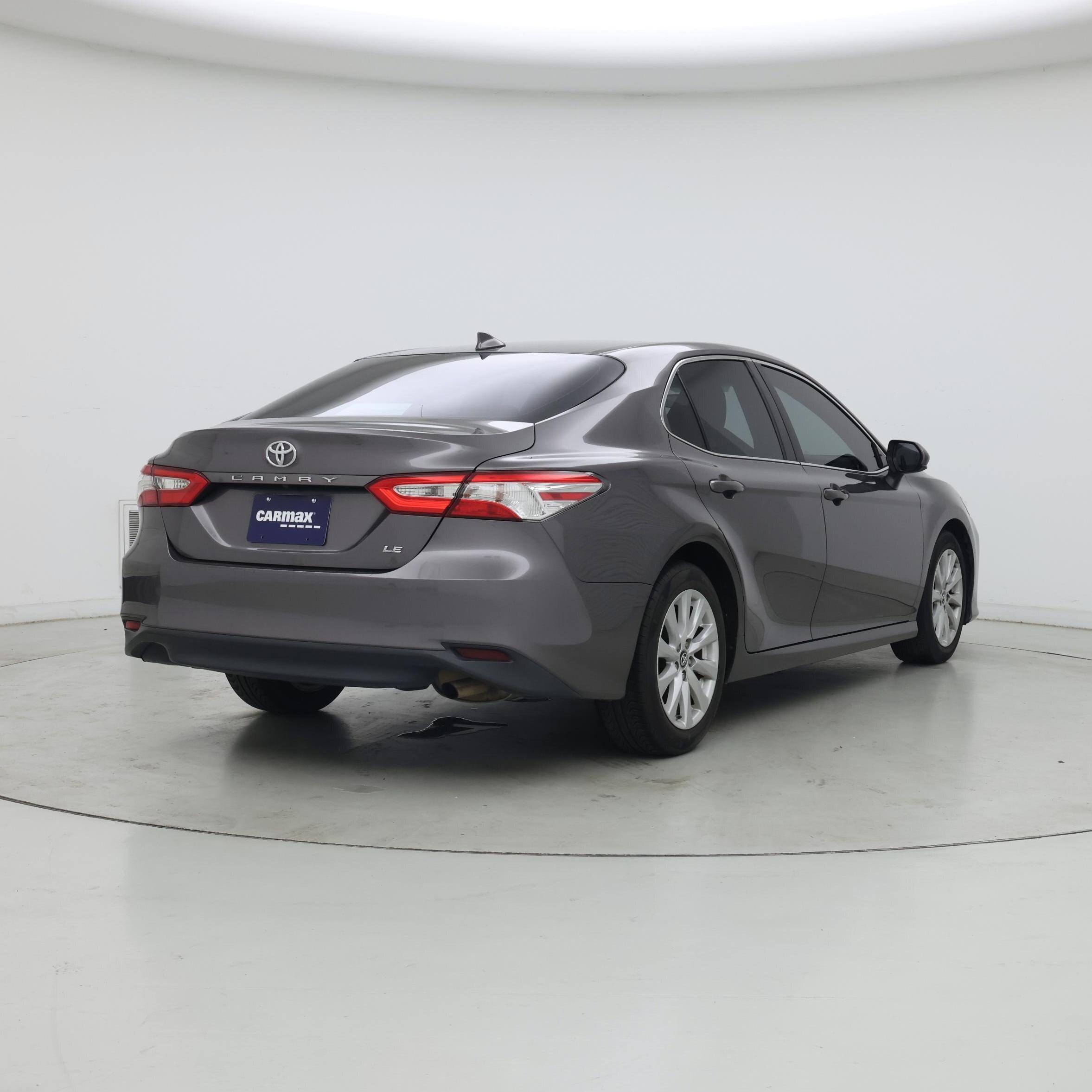 Thumbnail: 2019 Toyota Camry - 8
