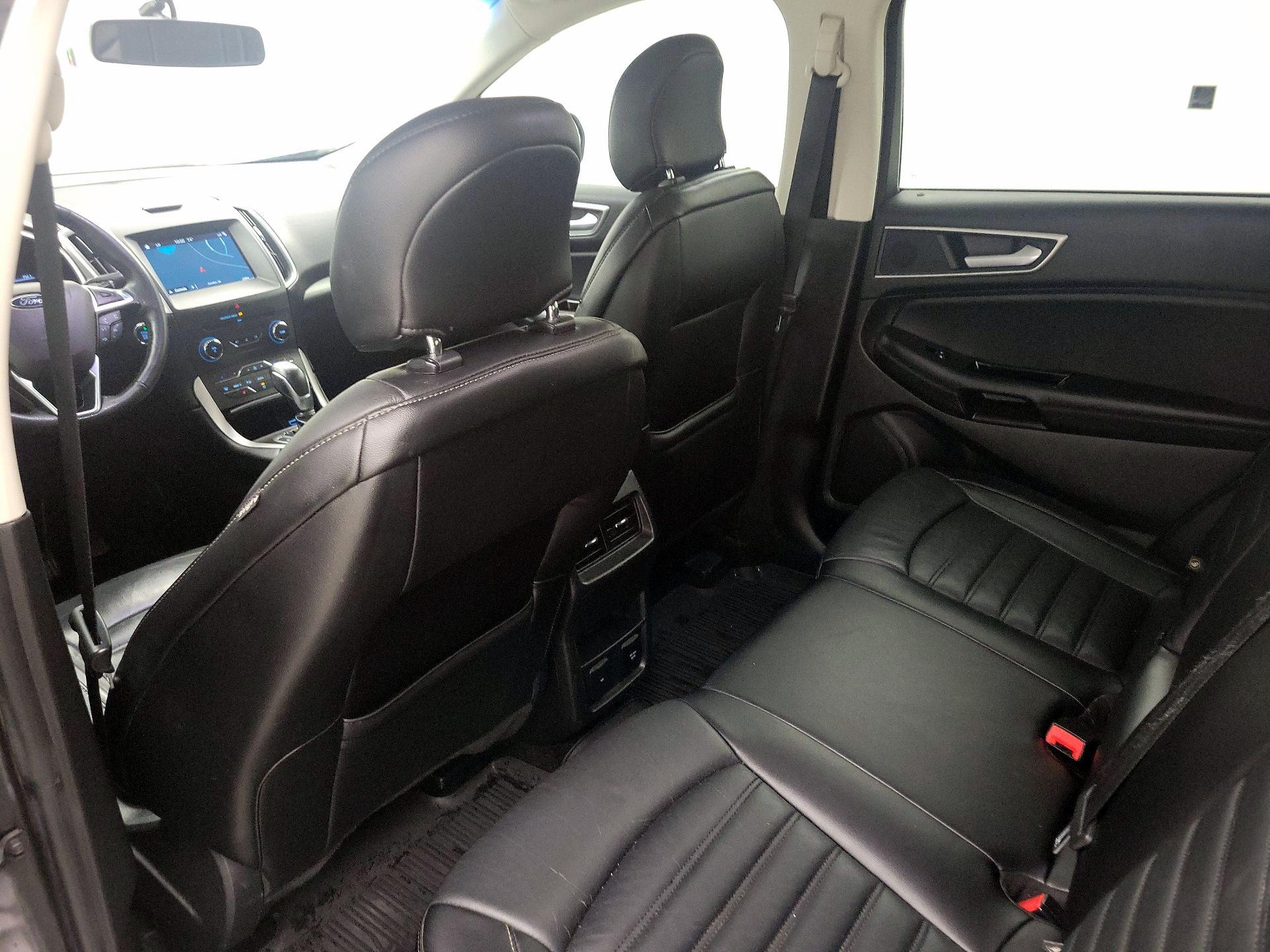 Thumbnail: 2017 Ford Edge - 20