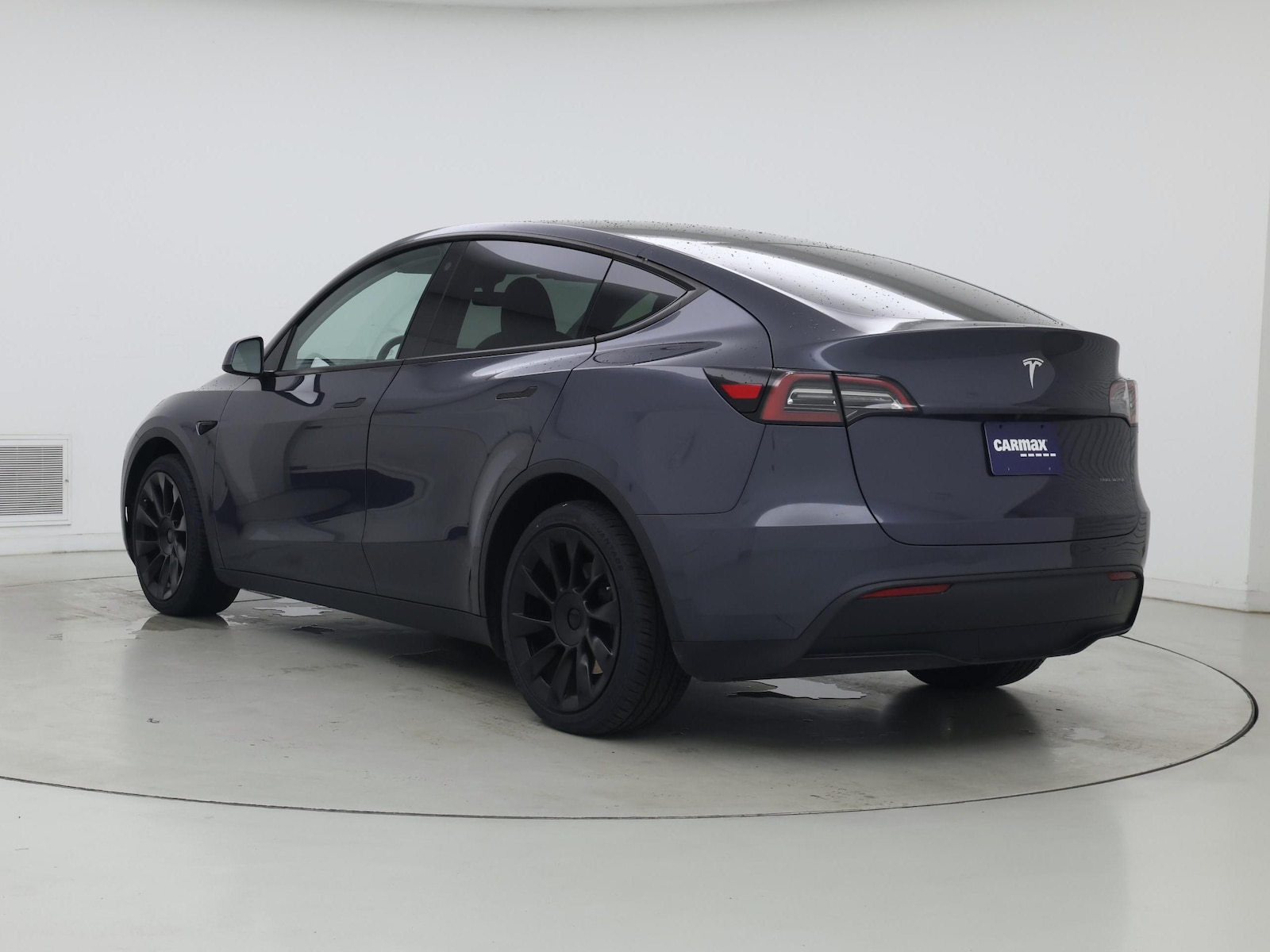 2023 Tesla Model Y Long Range - Photo 3