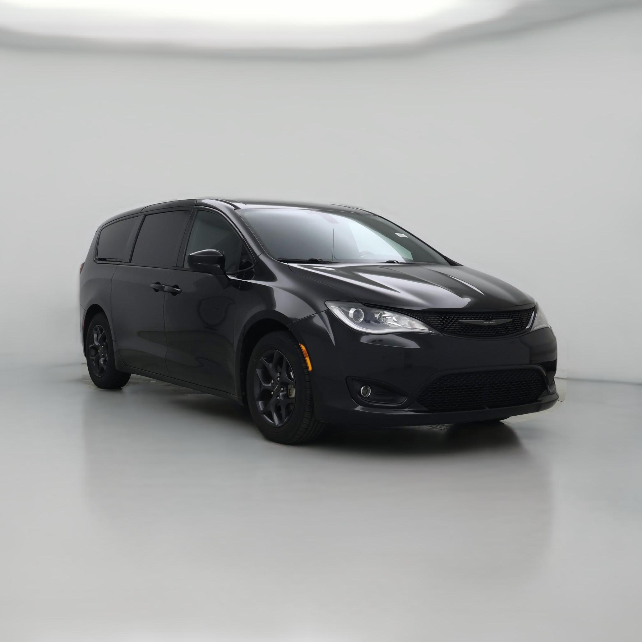 Thumbnail: 2018 Chrysler Pacifica - 1