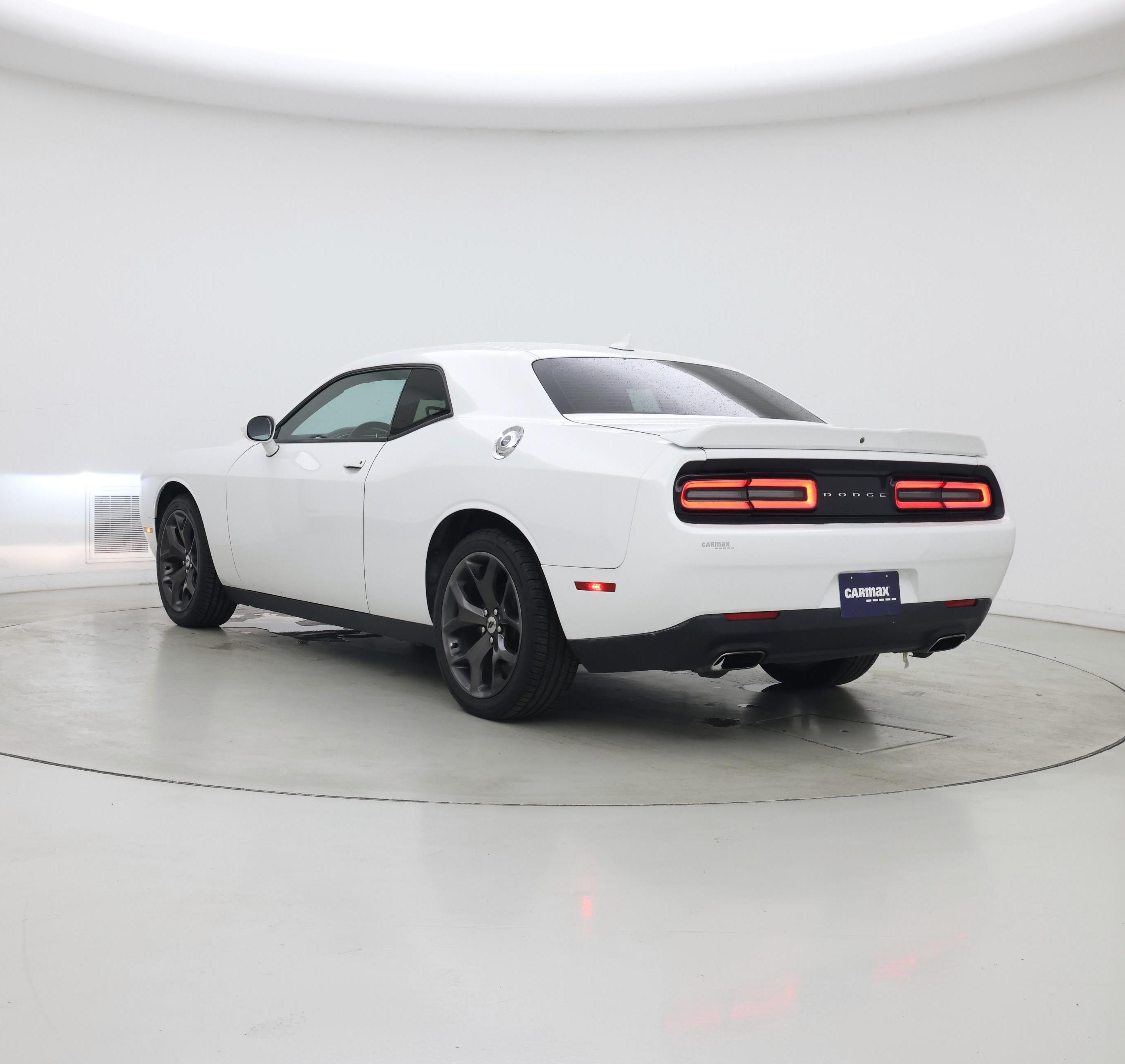 Thumbnail: 2018 Dodge Challenger - 2