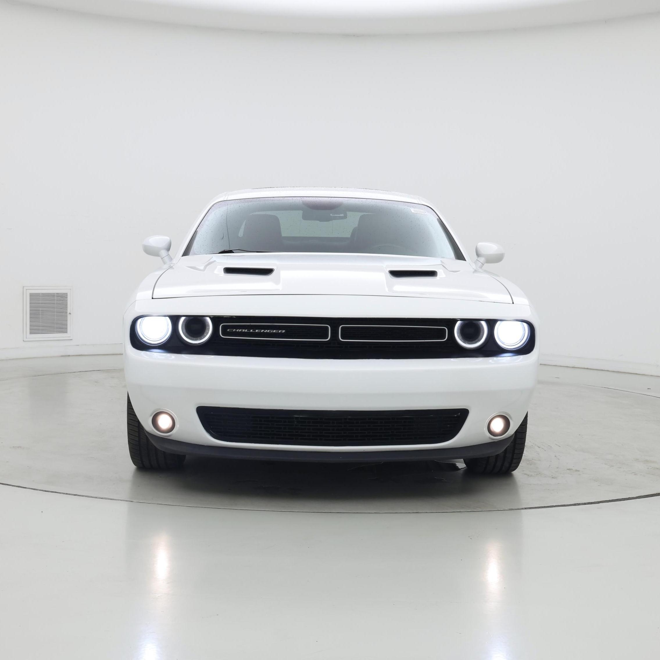 Thumbnail: 2018 Dodge Challenger - 5