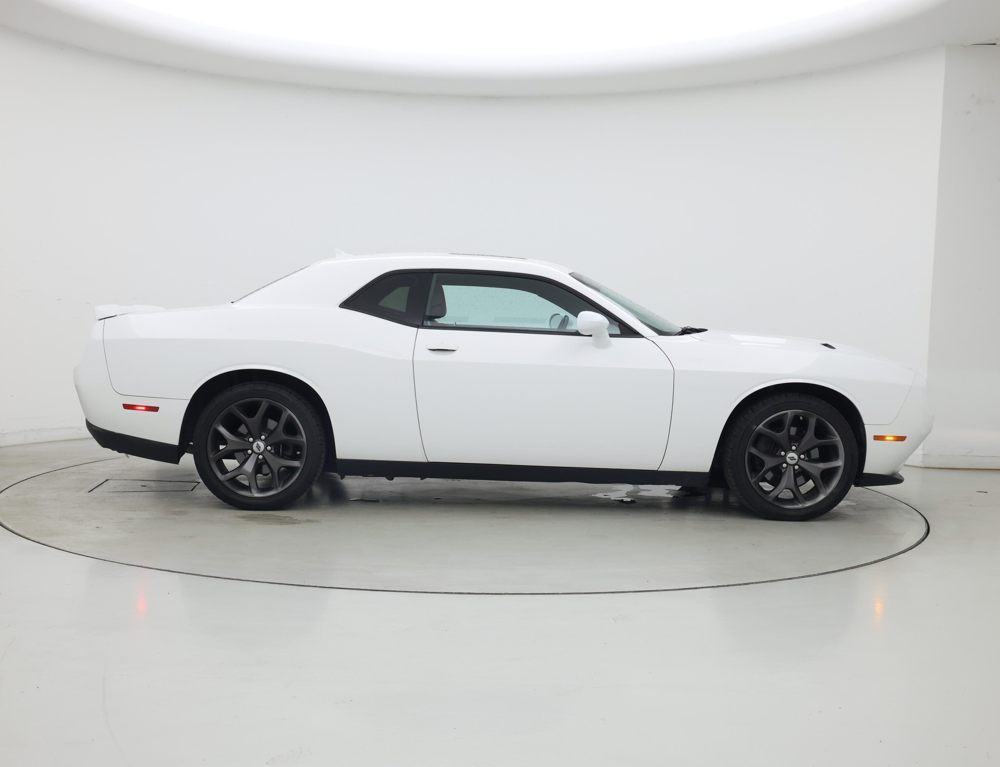 Thumbnail: 2018 Dodge Challenger - 7