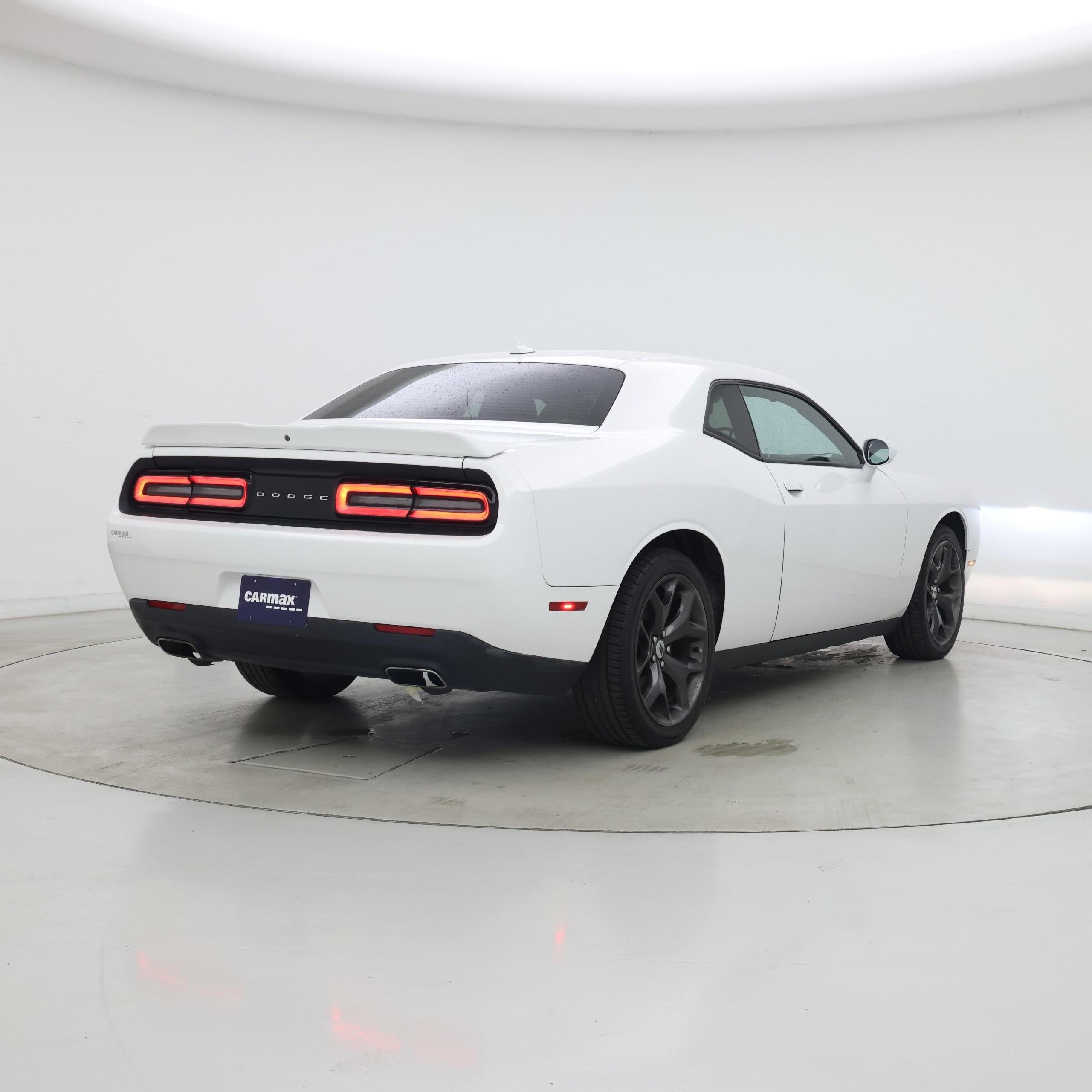 Thumbnail: 2018 Dodge Challenger - 8