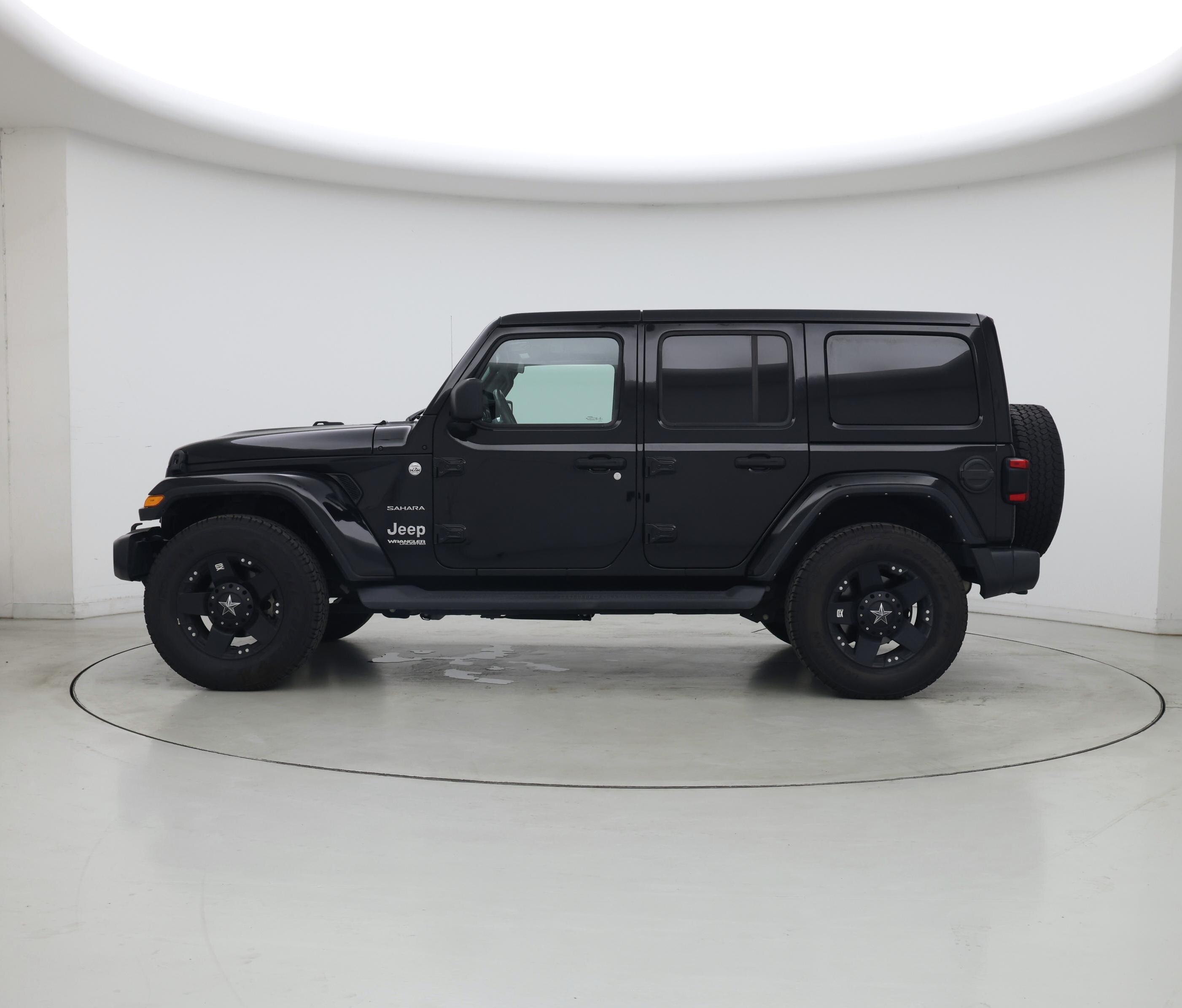 Thumbnail: 2021 Jeep Wrangler - 3