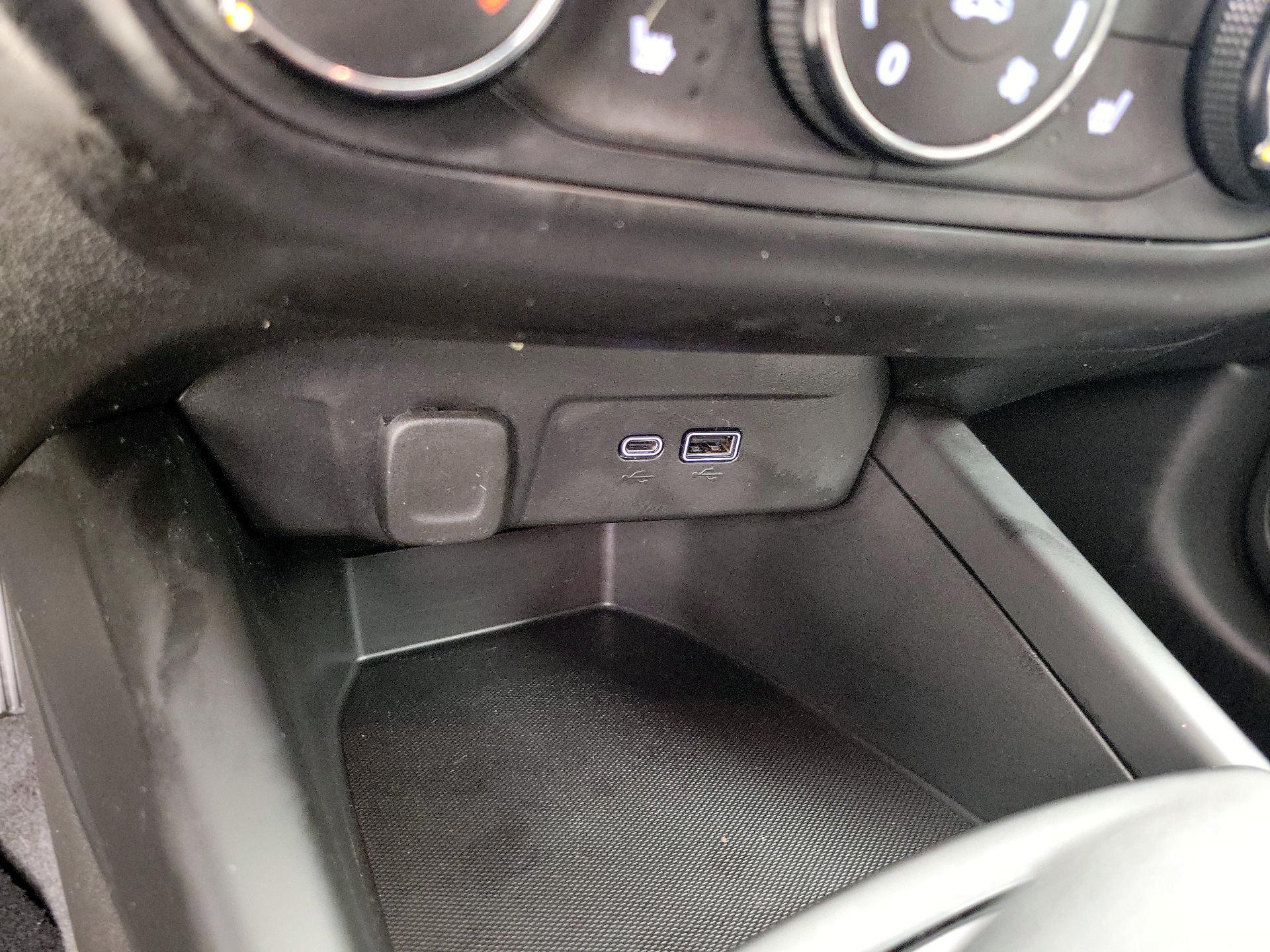 Thumbnail: 2024 Chevrolet Trax - 18