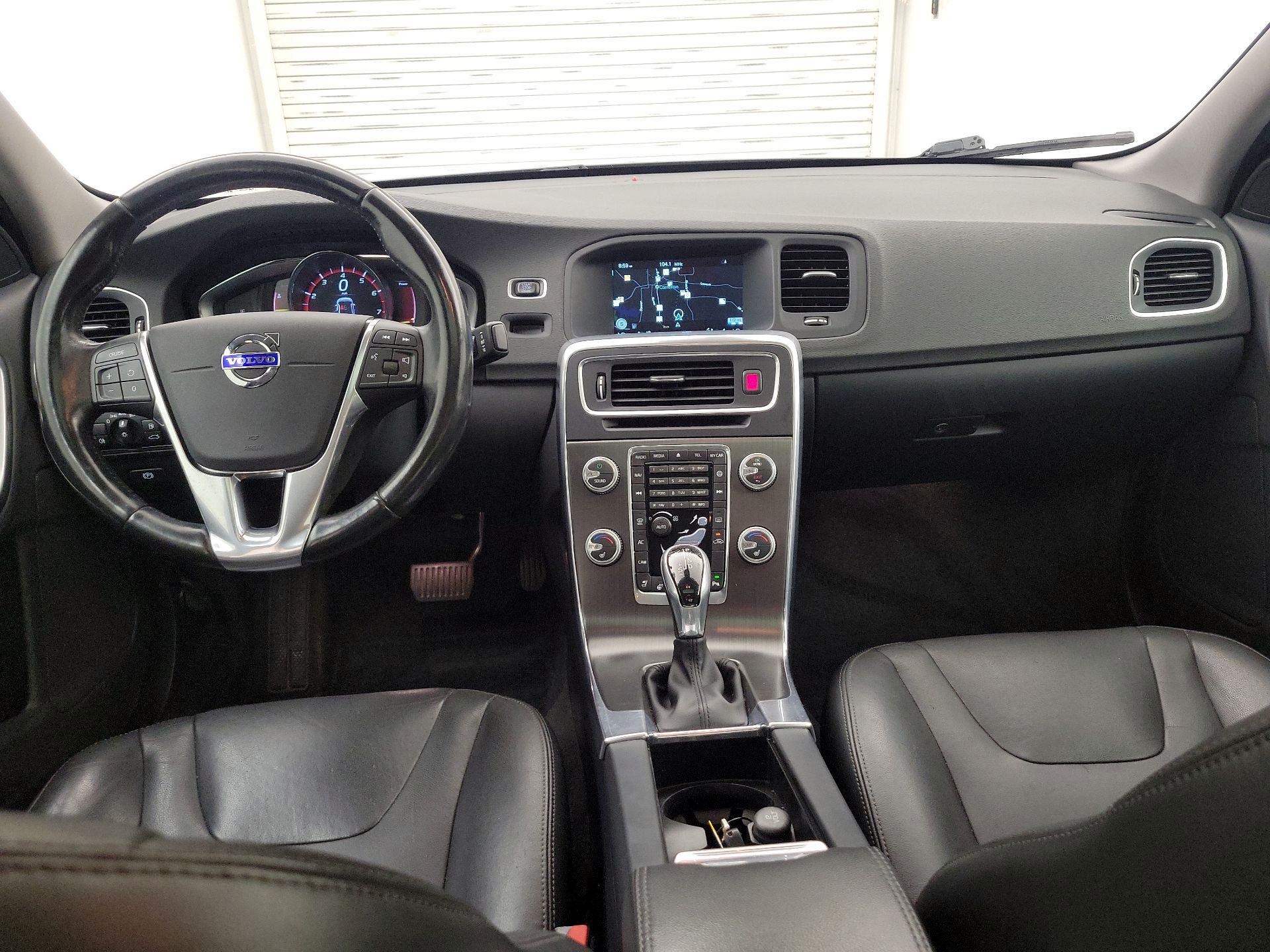 Thumbnail: 2016 Volvo S60 - 9