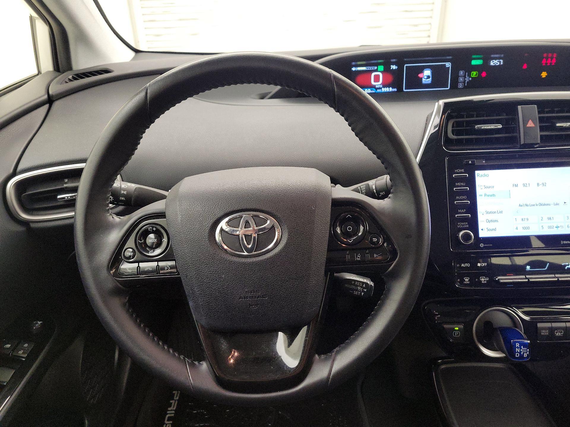 Thumbnail: 2021 Toyota Prius Prime - 10