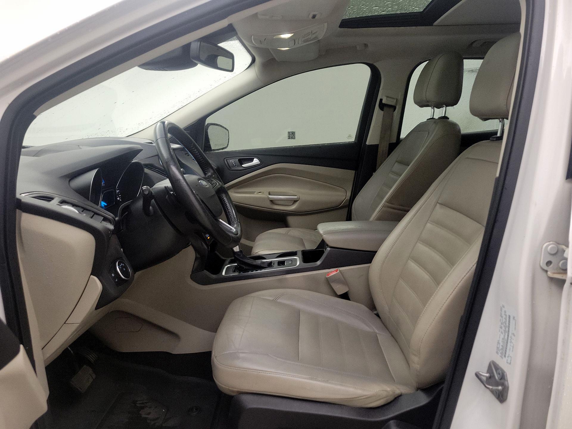 Thumbnail: 2017 Ford Escape - 11