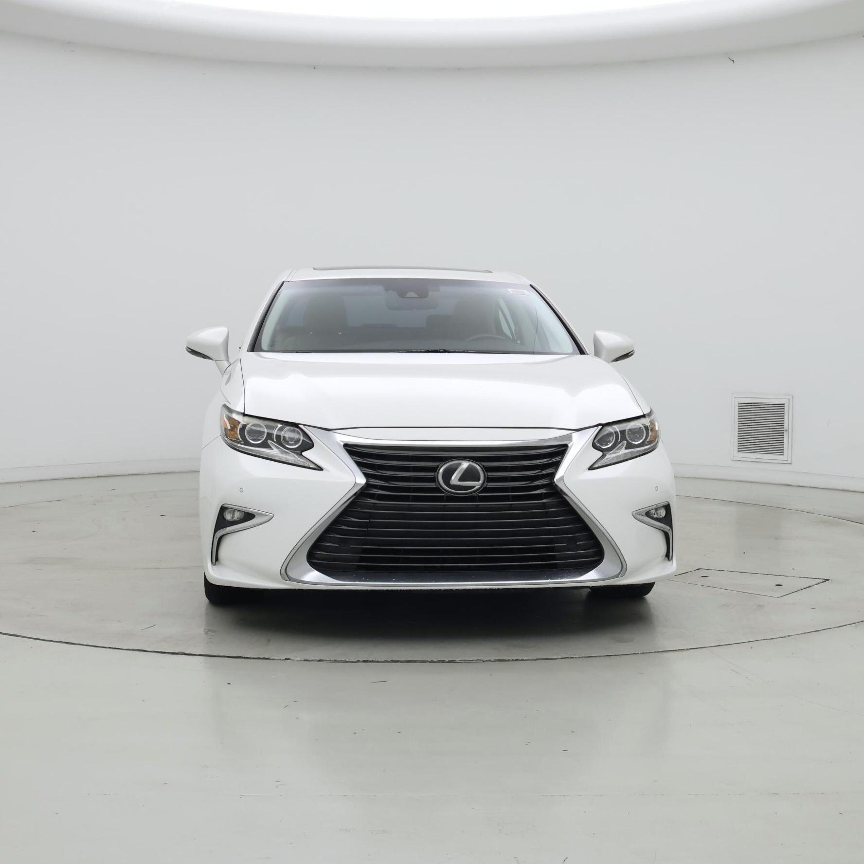 Thumbnail: 2016 Lexus ES - 5