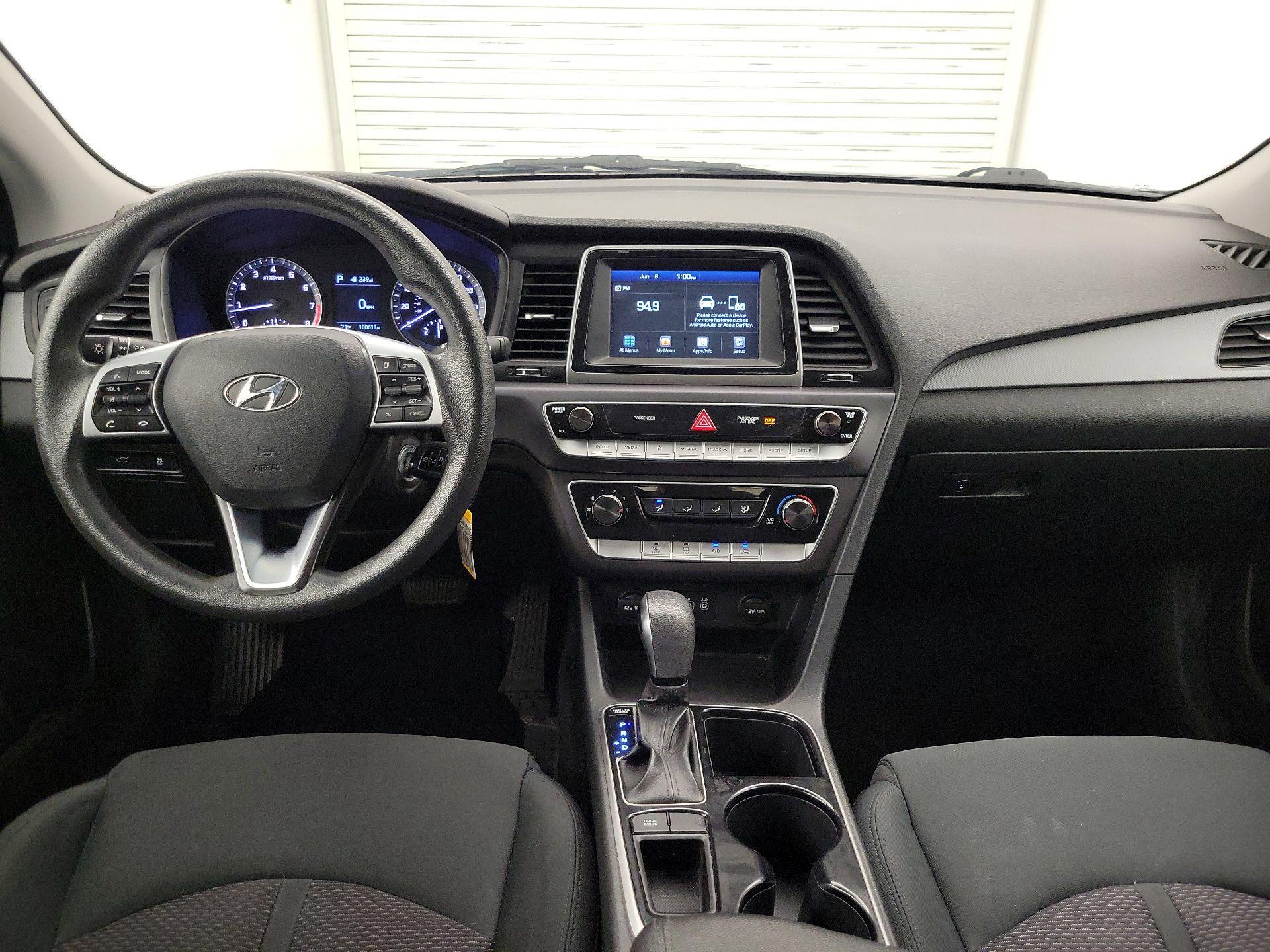 Thumbnail: 2019 Hyundai Sonata - 9