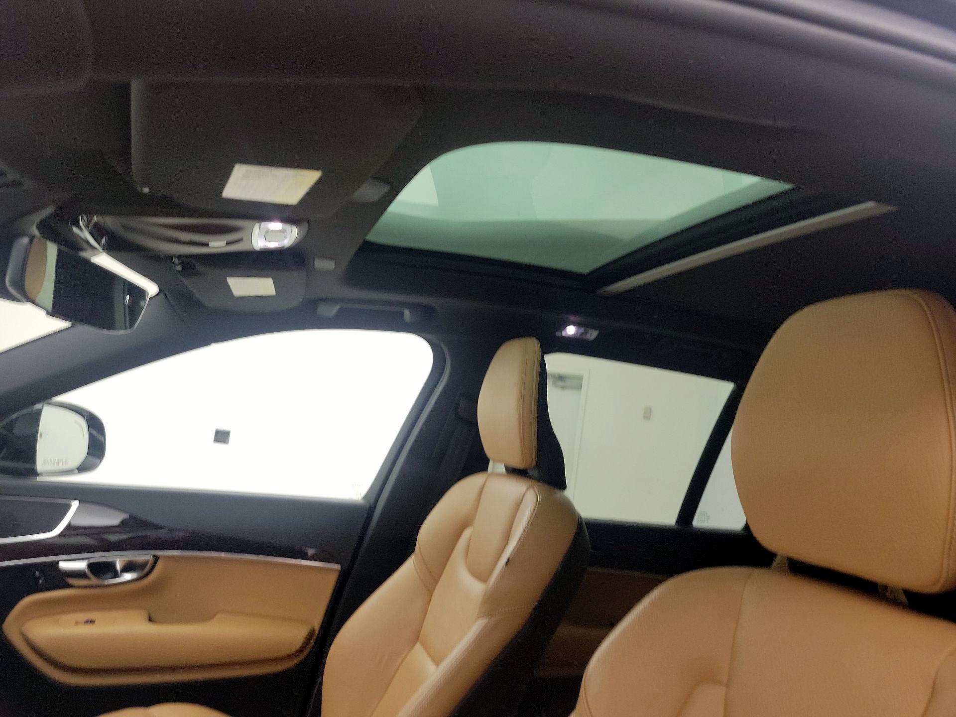 Thumbnail: 2019 Volvo XC90 - 20