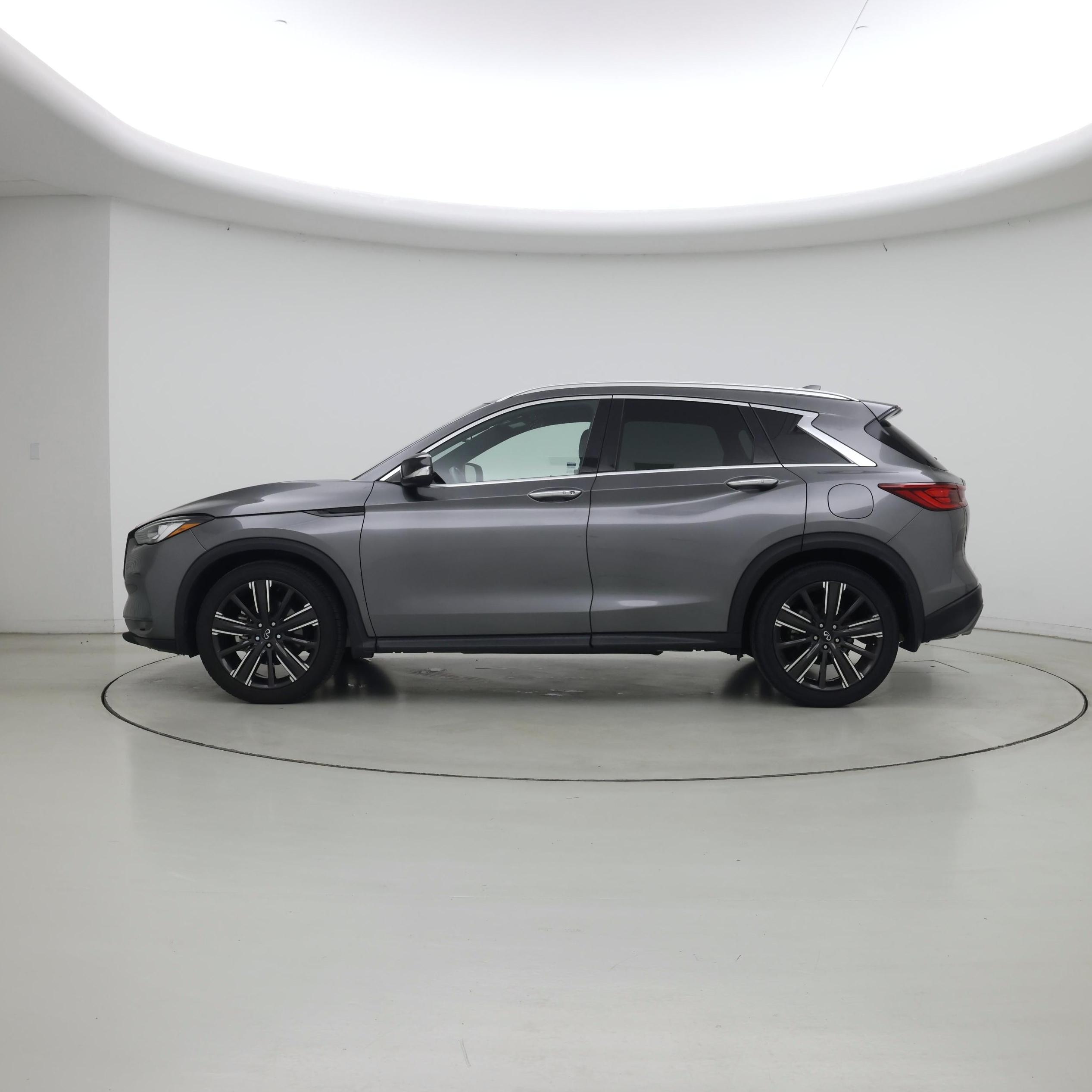 Thumbnail: 2022 INFINITI QX50 - 3