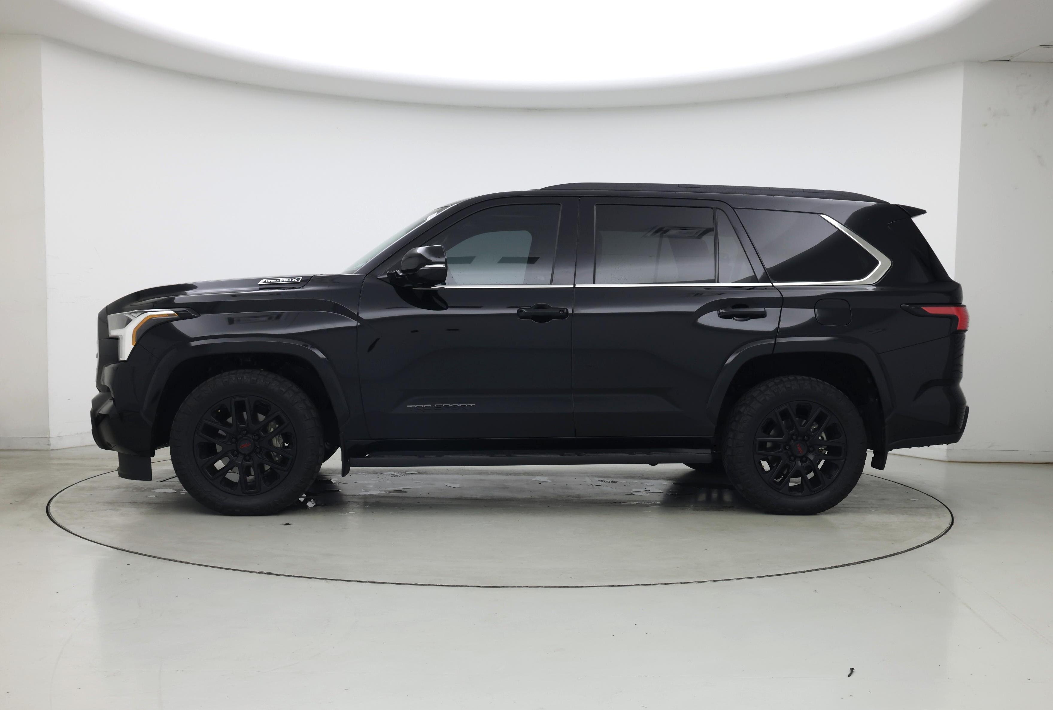 Thumbnail: 2024 Toyota Sequoia - 3