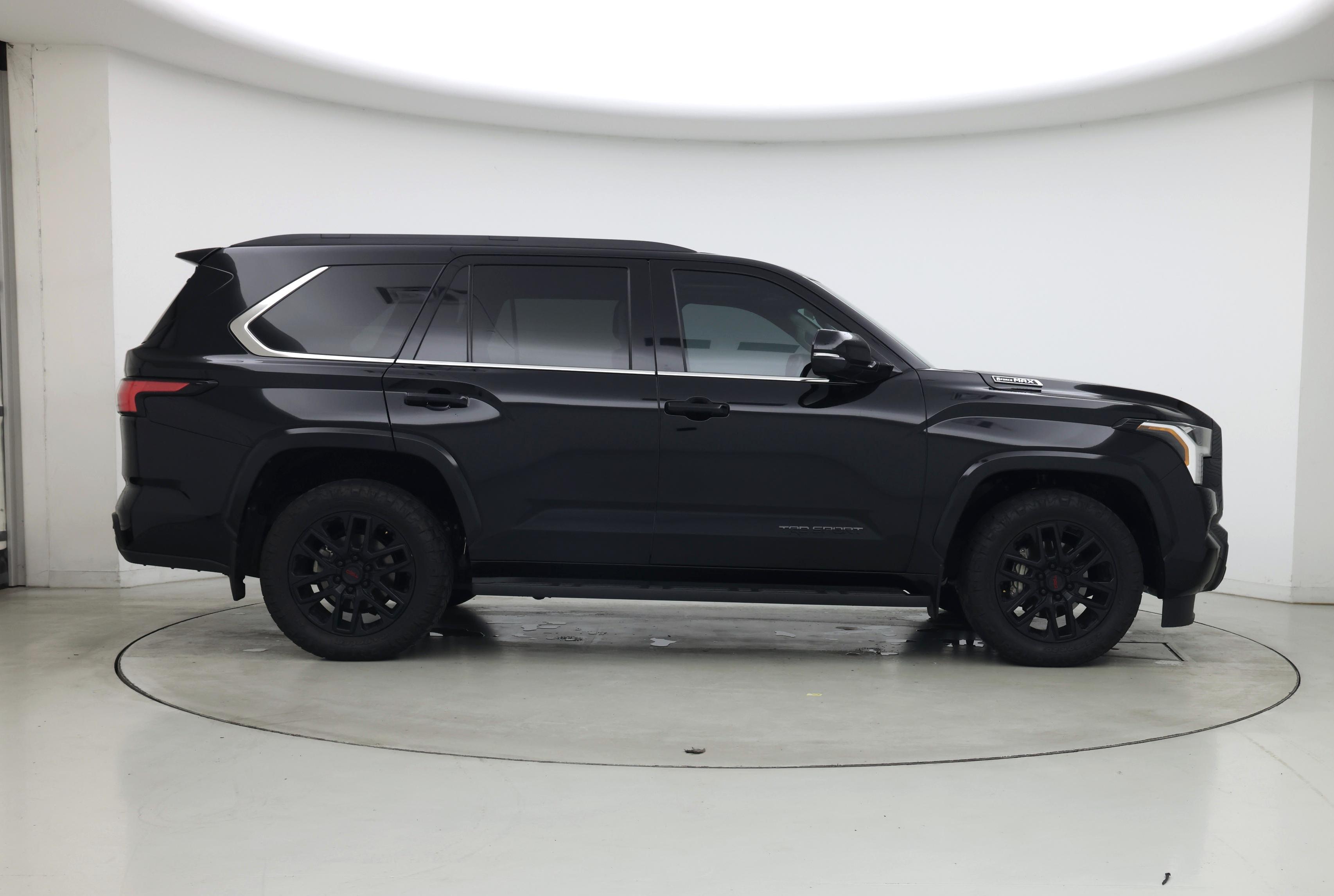 Thumbnail: 2024 Toyota Sequoia - 7