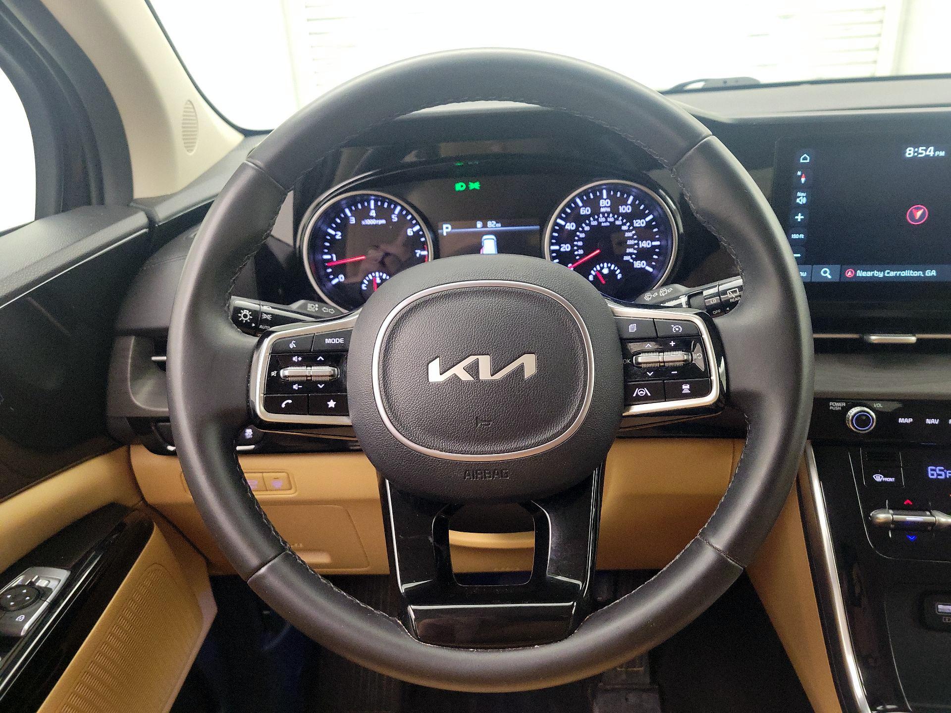 Thumbnail: 2023 Kia Carnival - 10