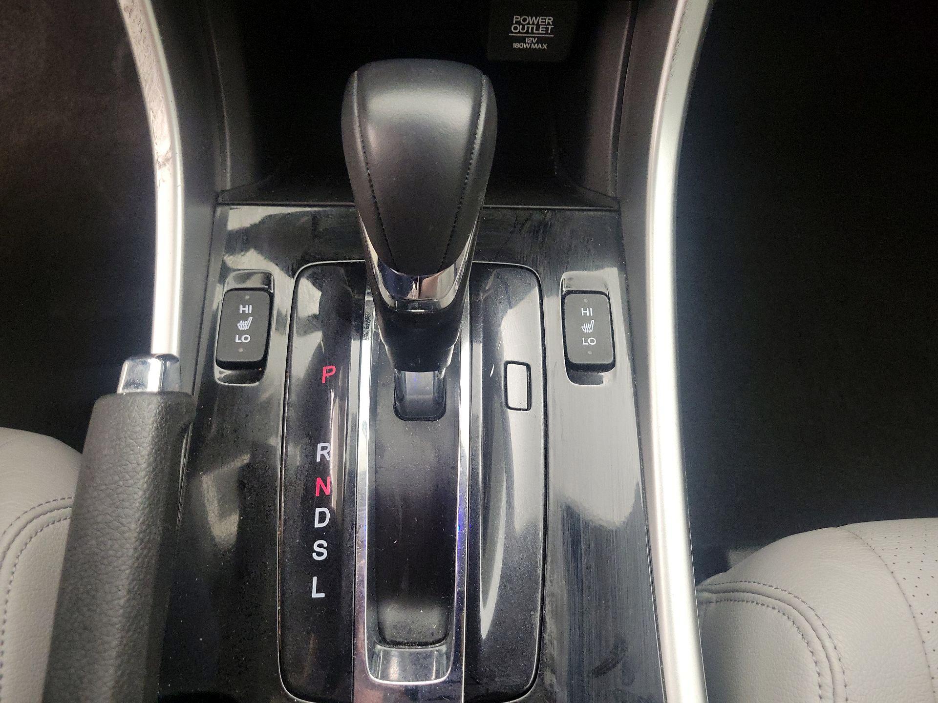 Thumbnail: 2017 Honda Accord - 17