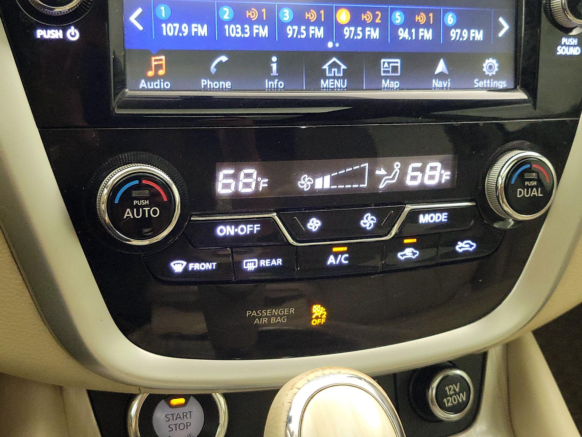 Thumbnail: 2018 Nissan Murano - 17