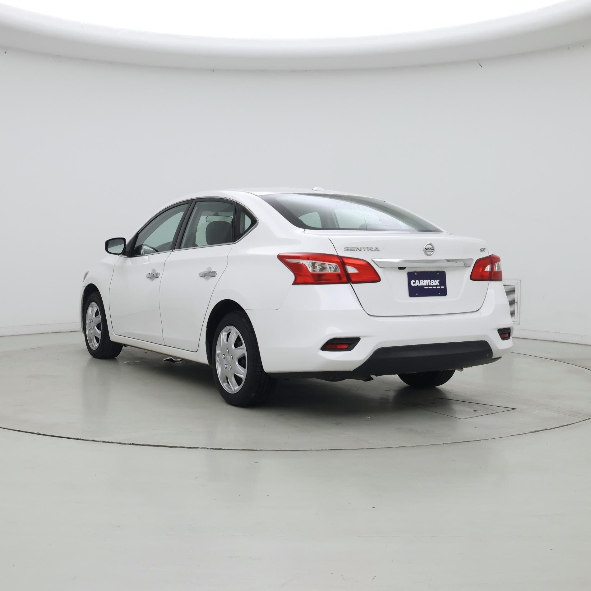 Thumbnail: 2017 Nissan Sentra - 2