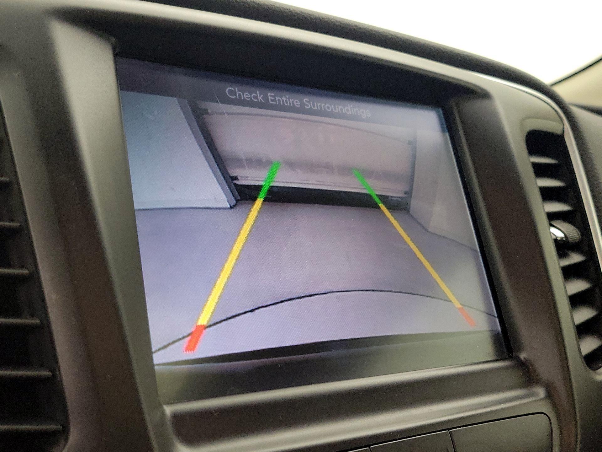 Thumbnail: 2016 Chrysler 200 - 14