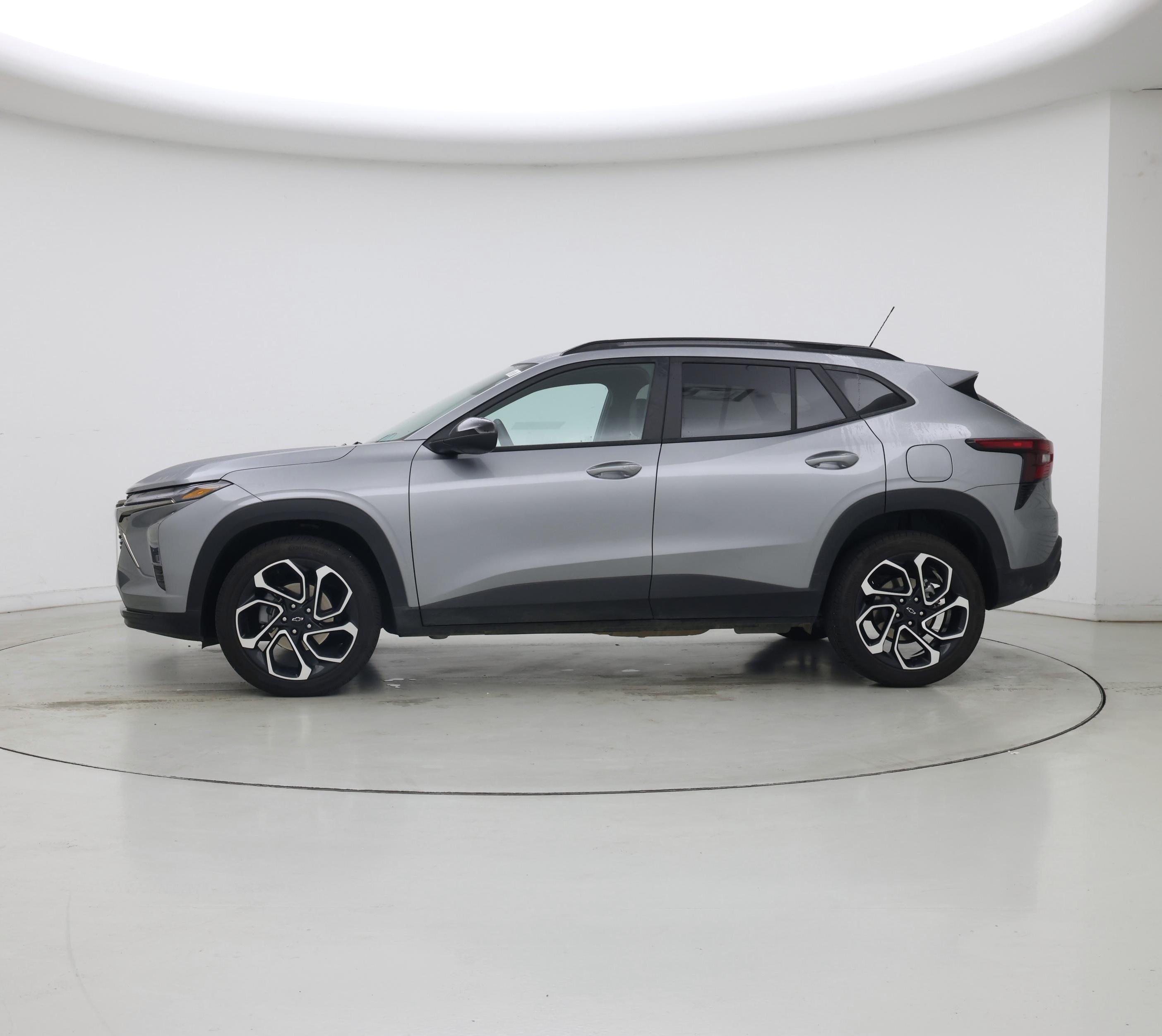Thumbnail: 2026 Chevrolet Trax - 3