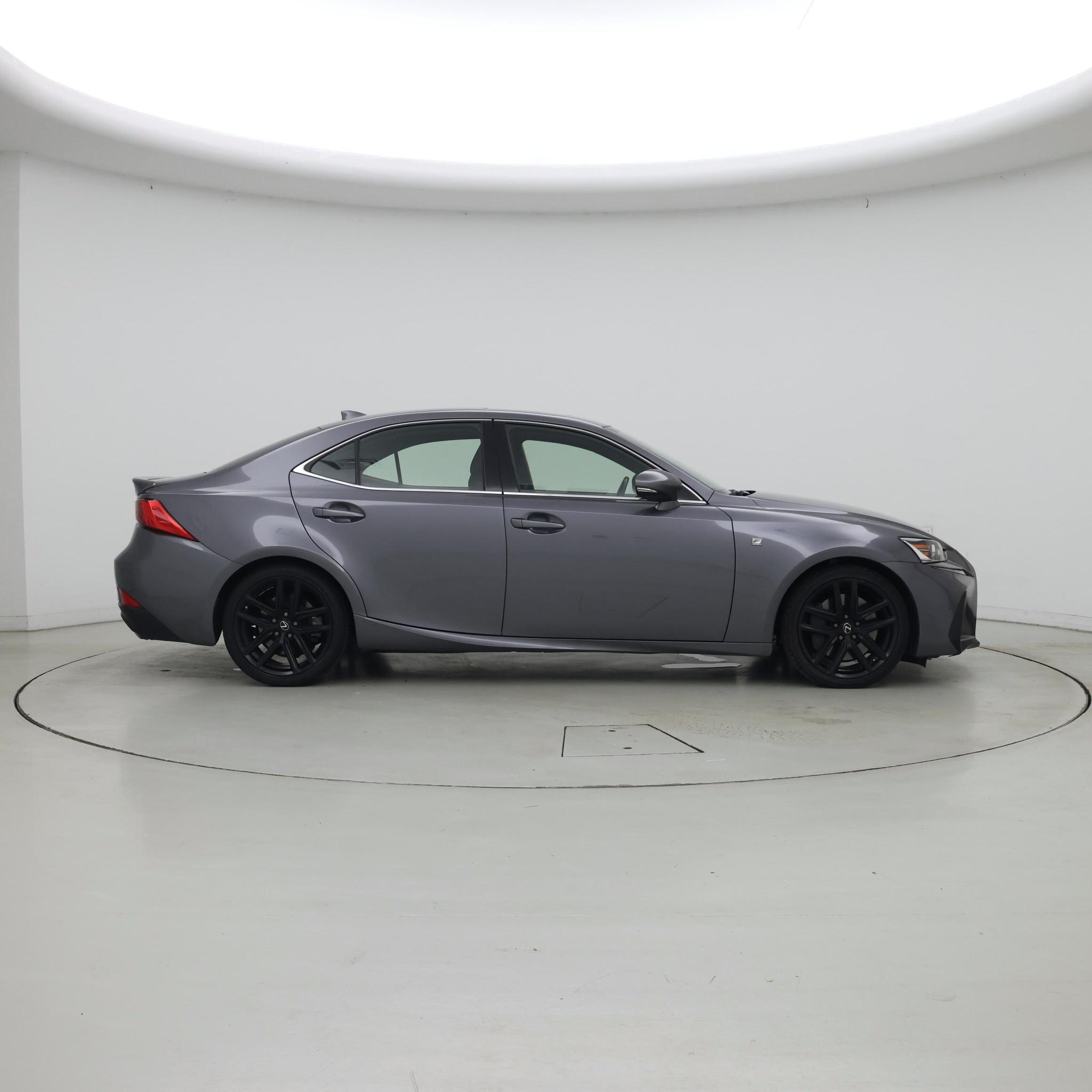 Thumbnail: 2020 Lexus IS - 7