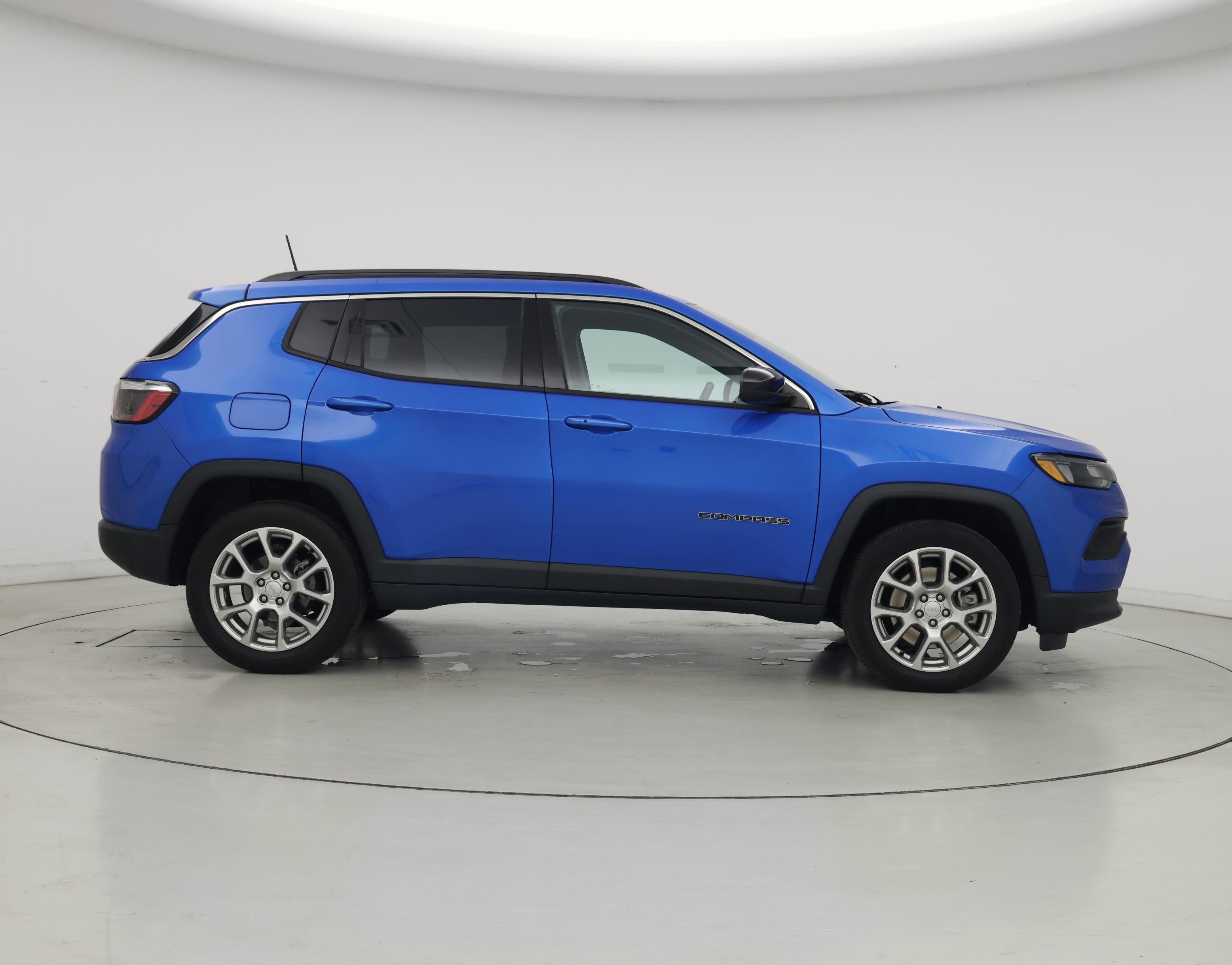 Thumbnail: 2023 Jeep Compass - 7
