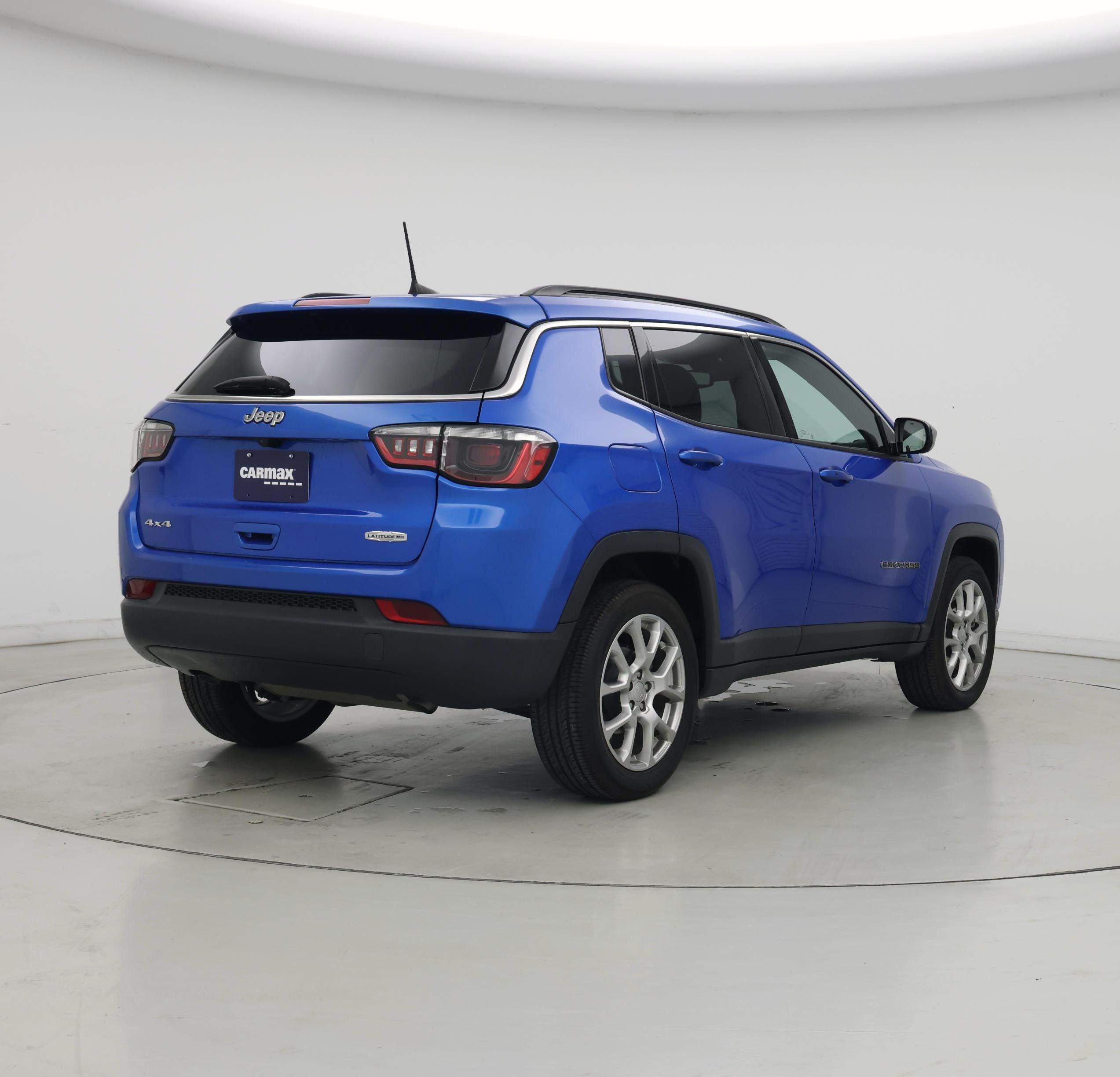 Thumbnail: 2023 Jeep Compass - 8